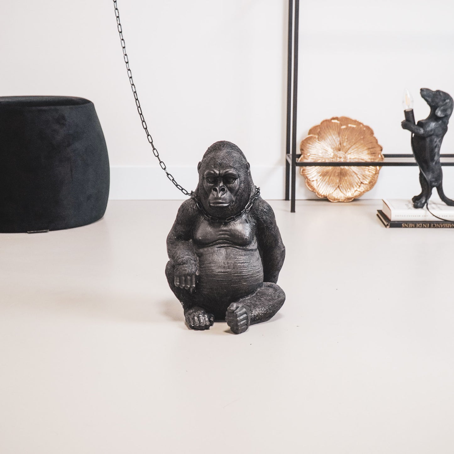 HV Zwarte Gorilla - 24x26x36.5 cm