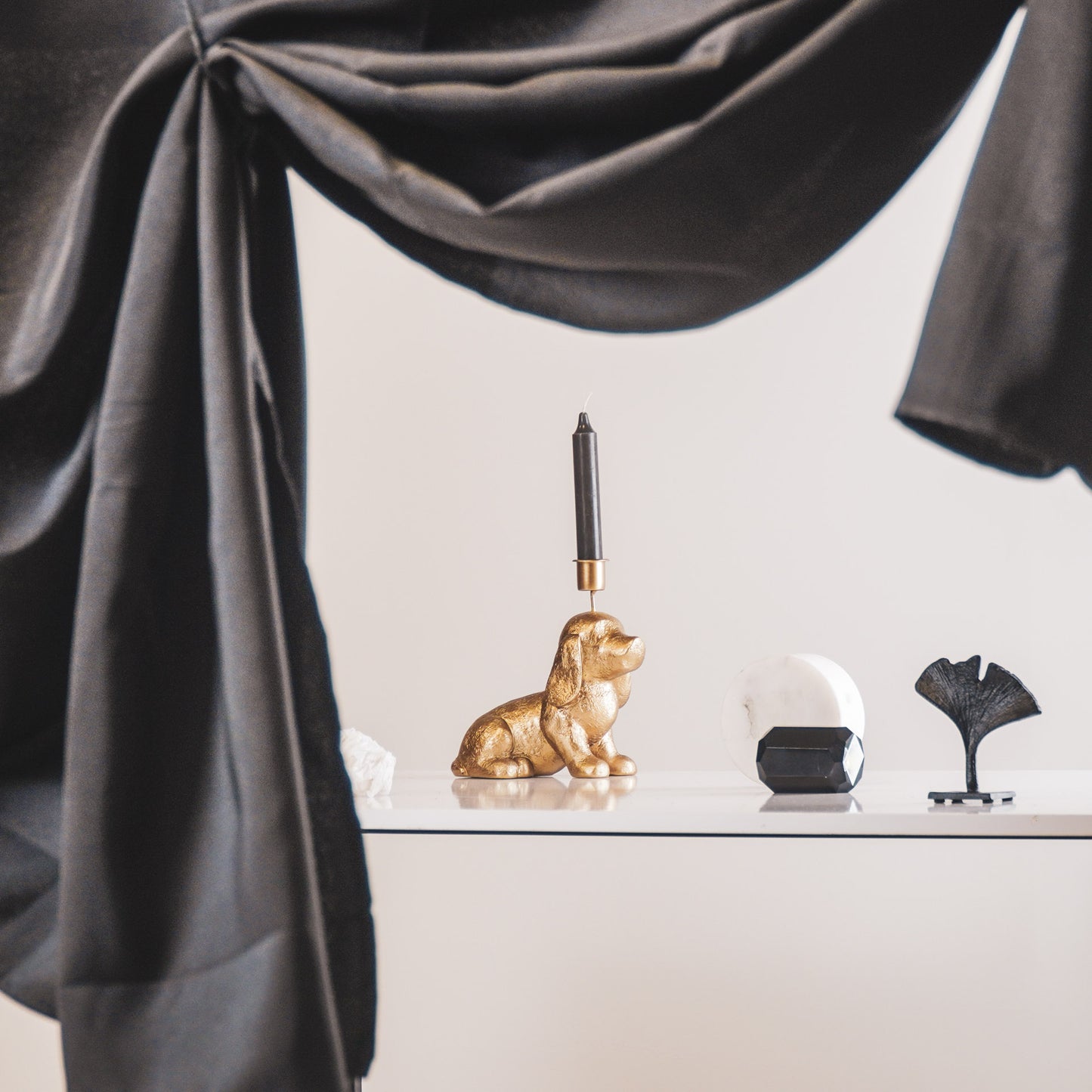 HV Hond Kandelaar - Goud - 18x10x19.5 cm