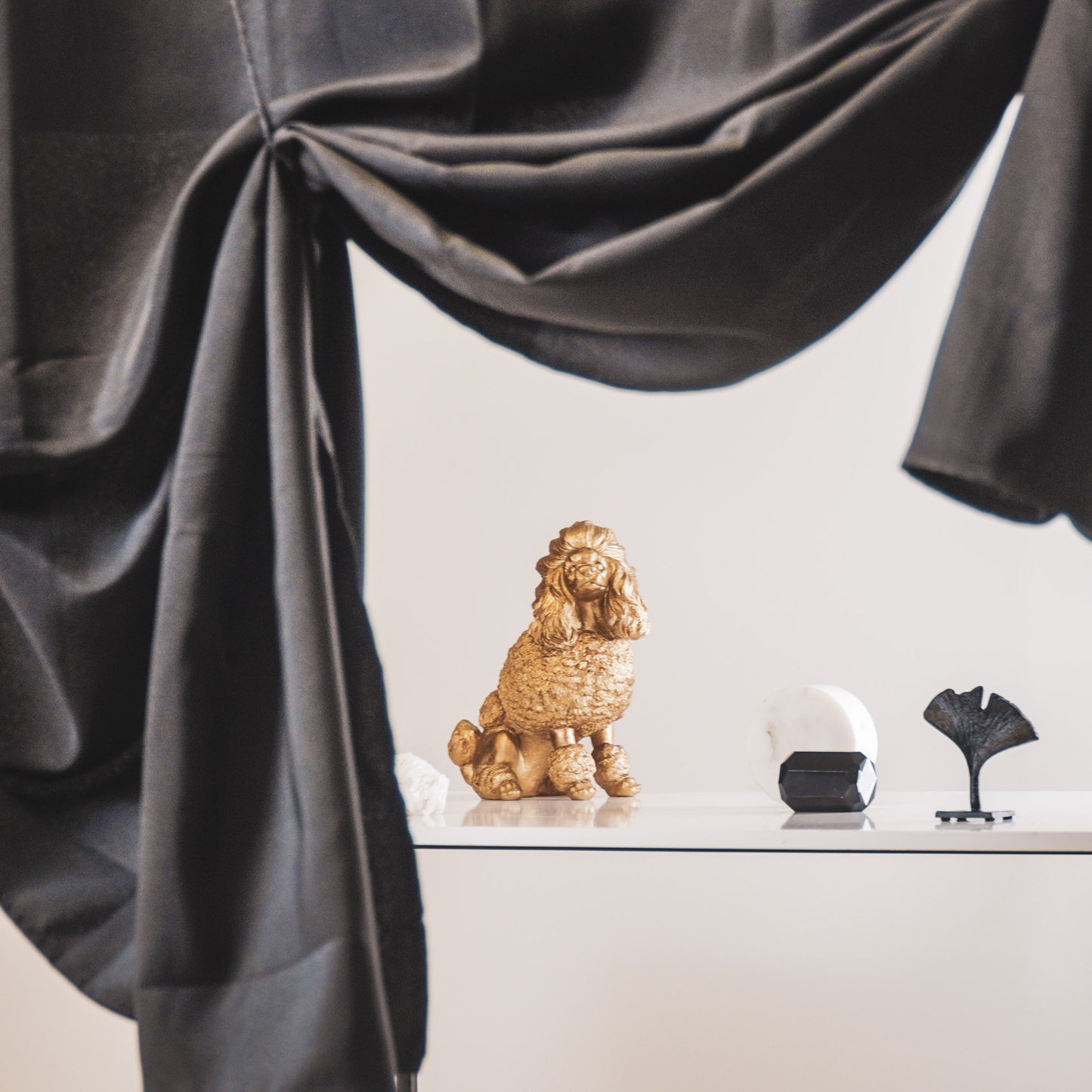 HV Franse Poedel hond - Goud - 21.5x13x26.5 cm