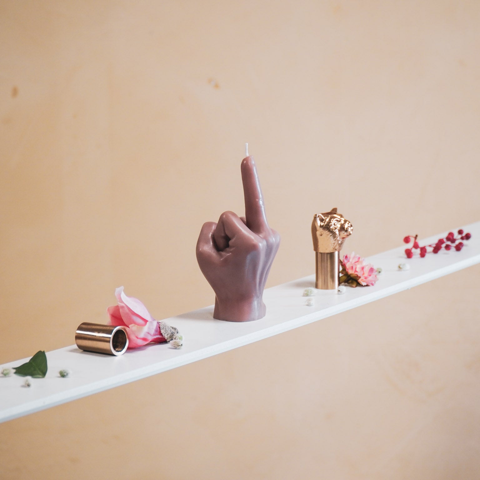 Kaars - Middelvinger - Wax - Taupe - 310 gram - 10x9x17cm