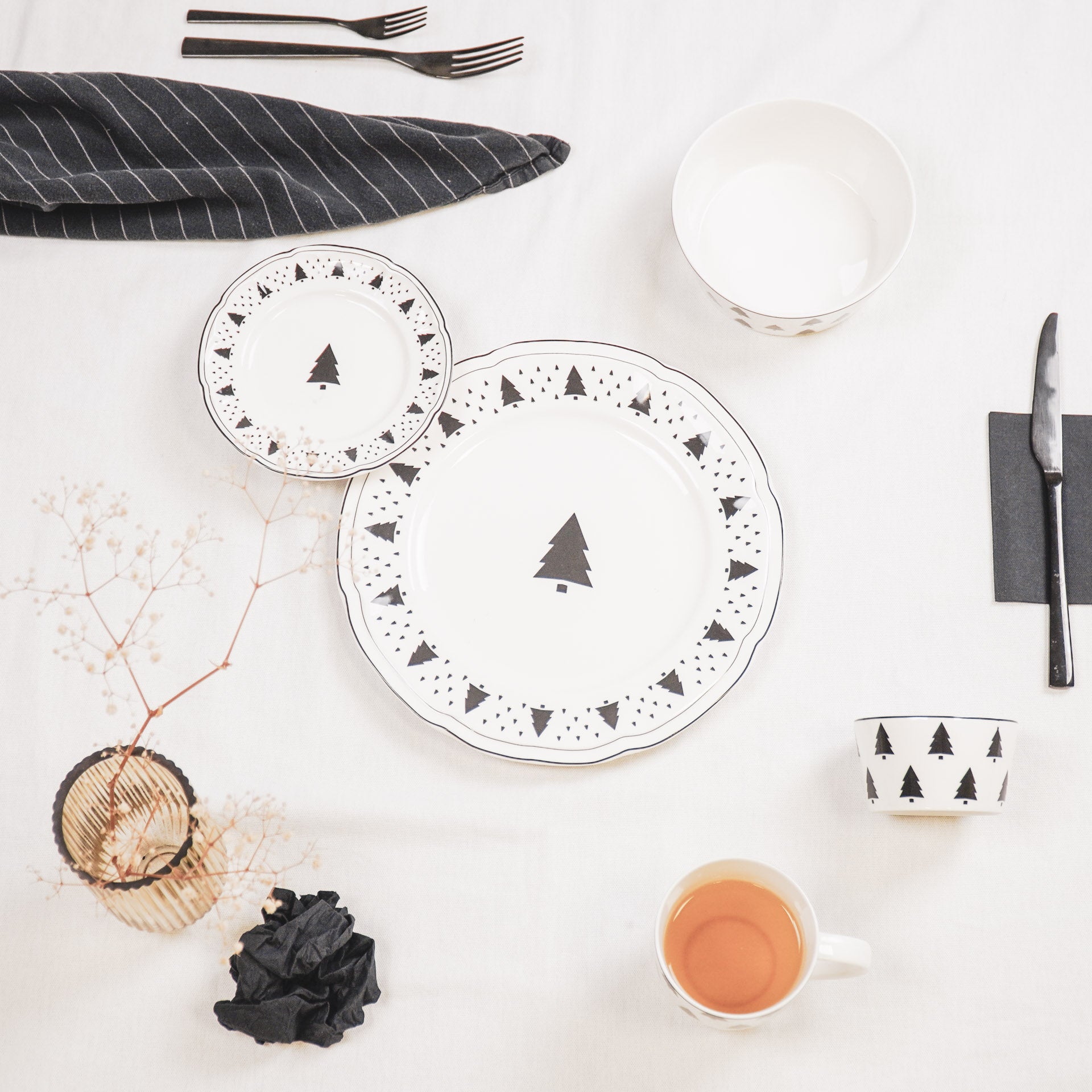 Diner Bord - Kerstboom - Newbone China - Ø26cm