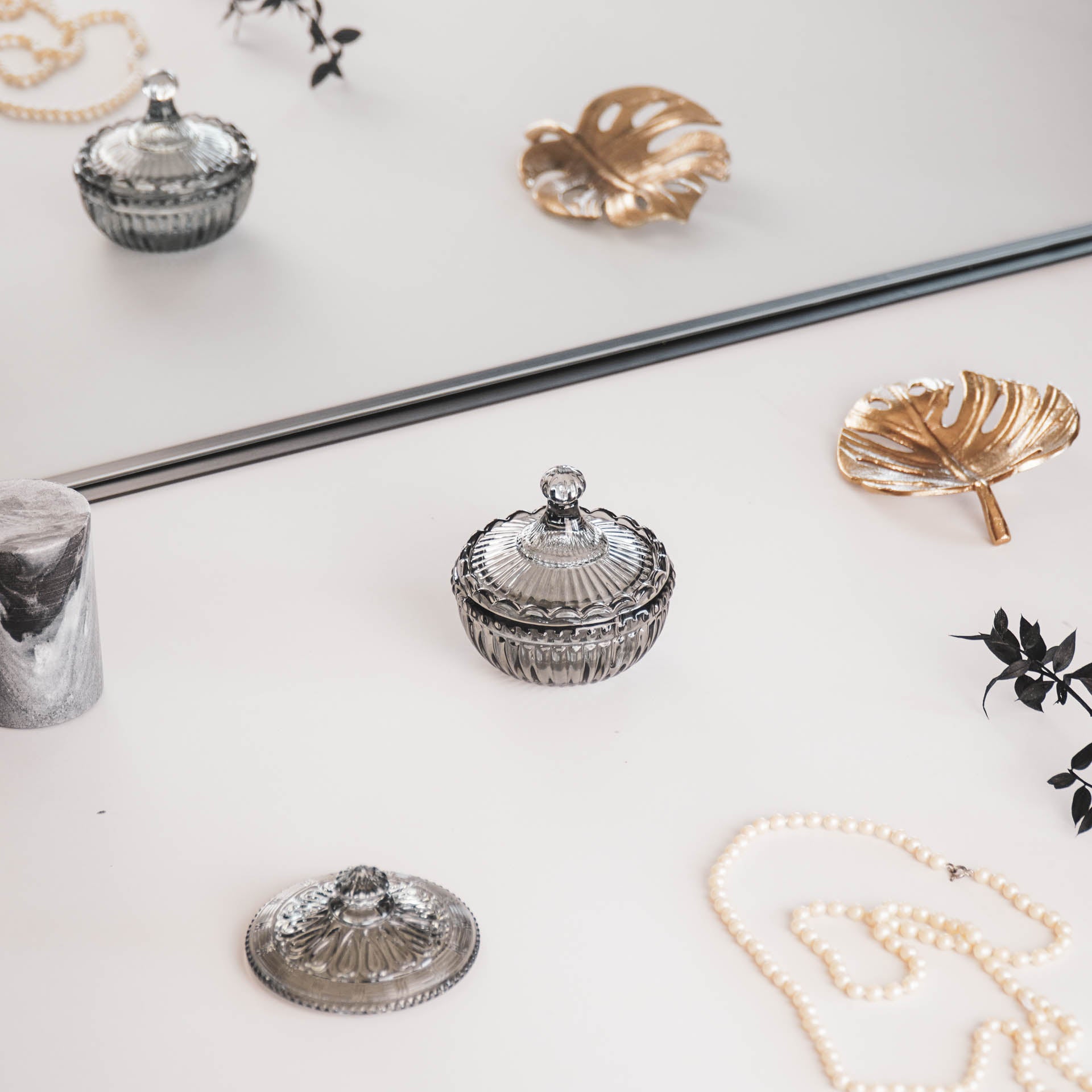 Sierpotje- Opbergpotje met deksel - Glas- Rookglas - 9,5x9,5cm