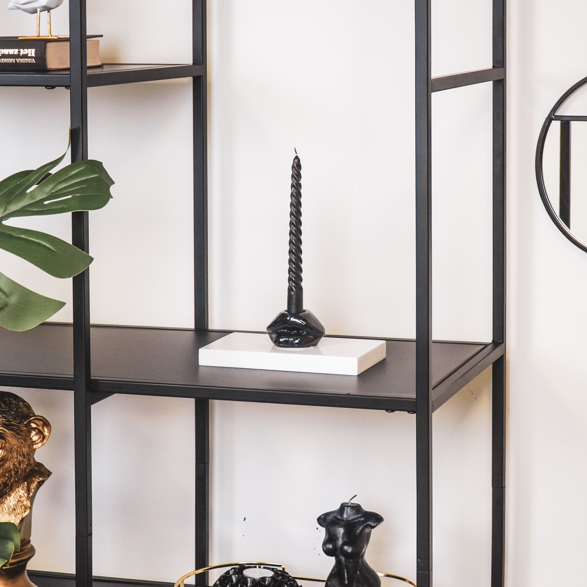 Housevitamin Lip Kandelaar -S-Zwart -7x5,5x4cm