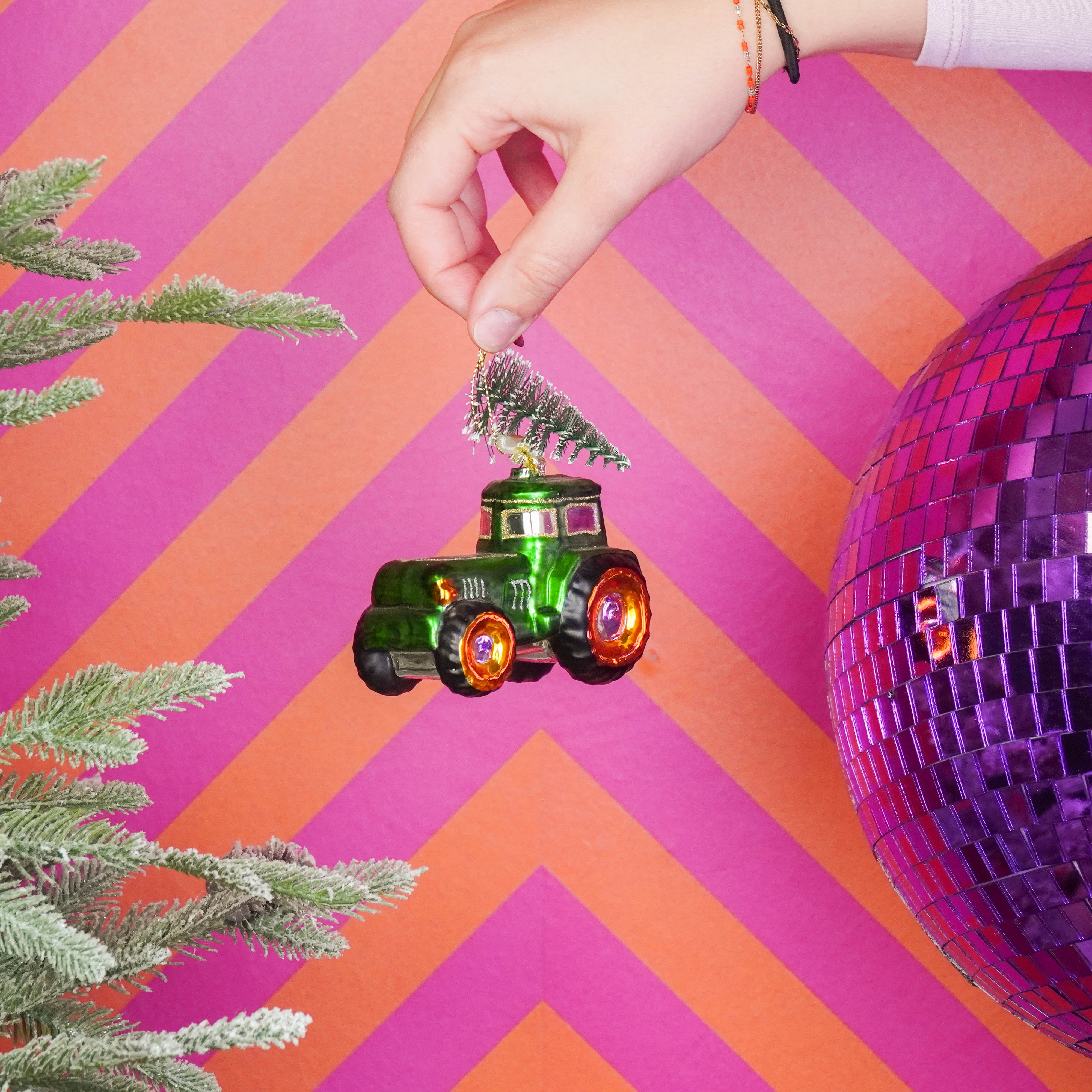 Kerstversiering - Kersthanger - Trekker - Glas - Groen - 9x5x10cm