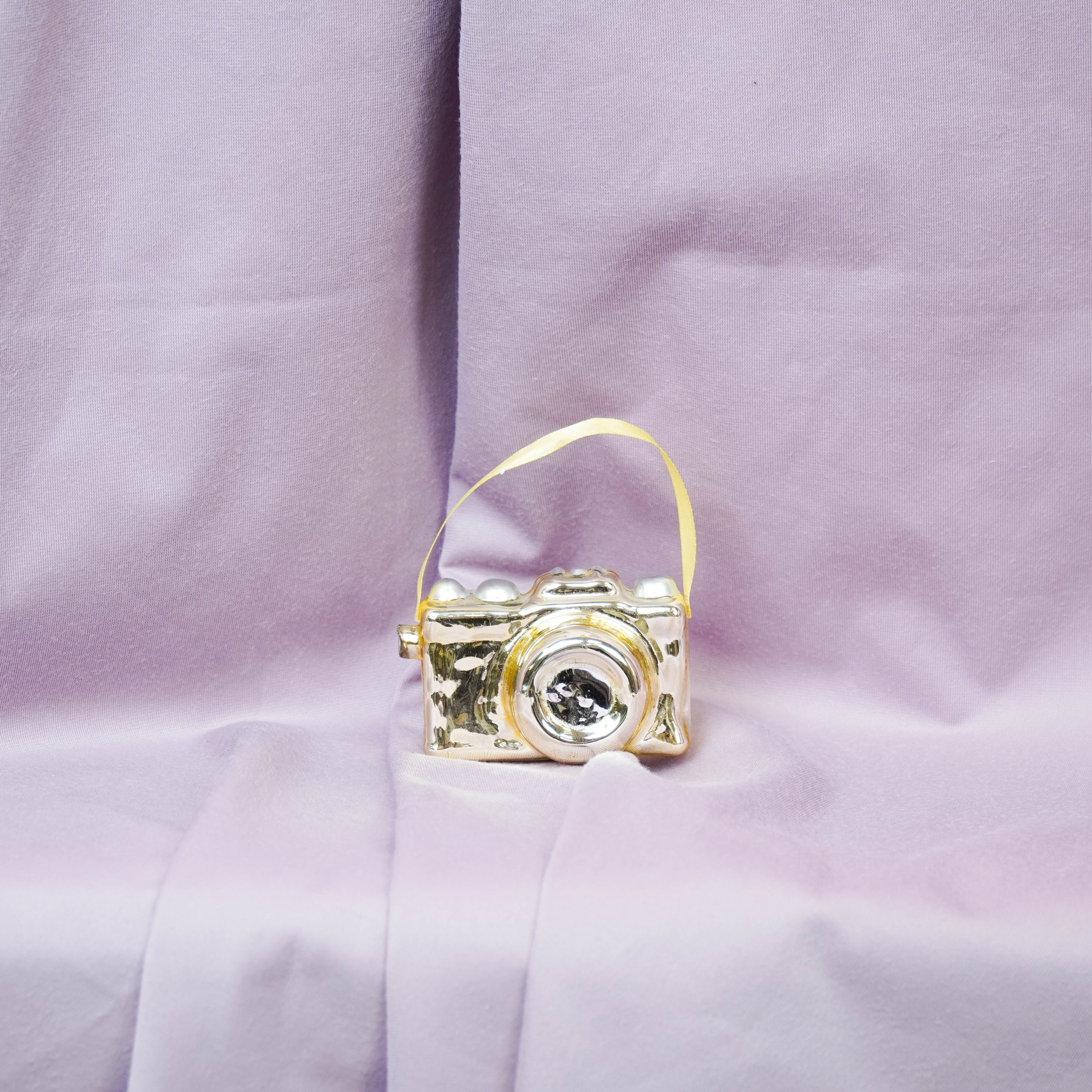 Kerstversiering - Kersthanger - Camera - Glas - Goud - 8,5x4cm