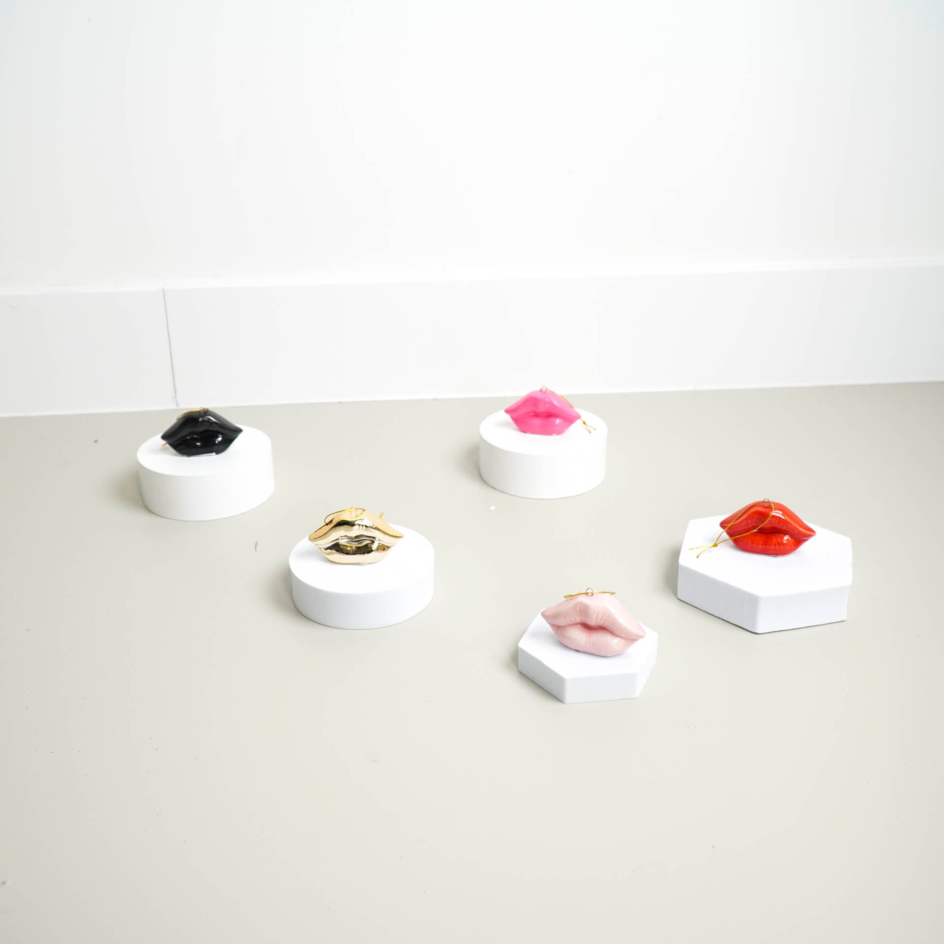 Kersthanger - Lip - Keramiek - Rood - 6,5x2x4cm