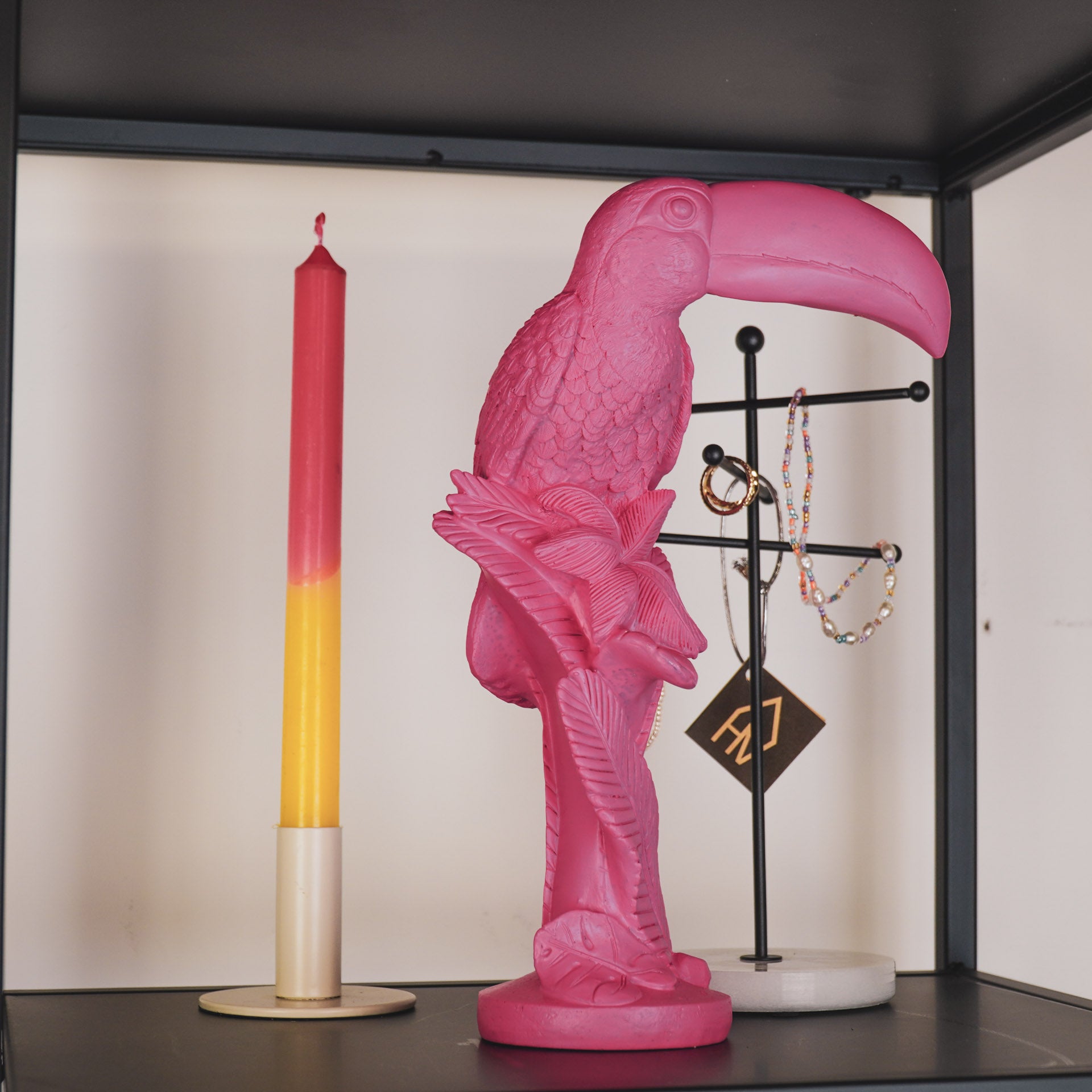 Ornament - Toekan - Polyresin - Roze - 18x9,5x29,5cm