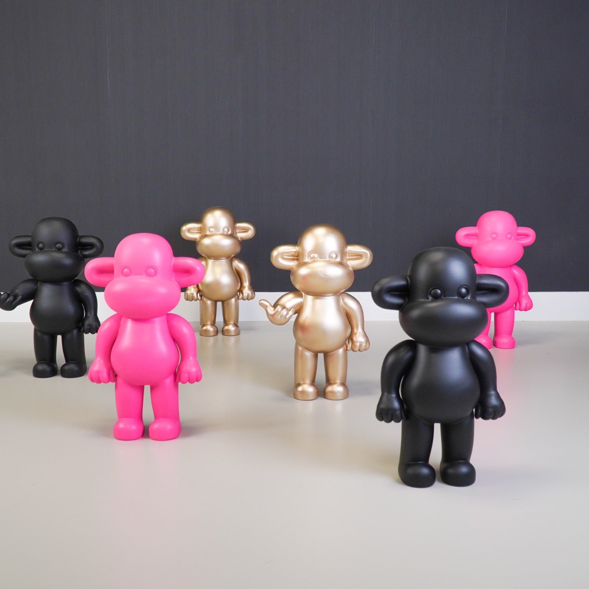 Ornament - Aap Beeld 'The Legend' -Polyresin - Zwart - 33x21x50cm