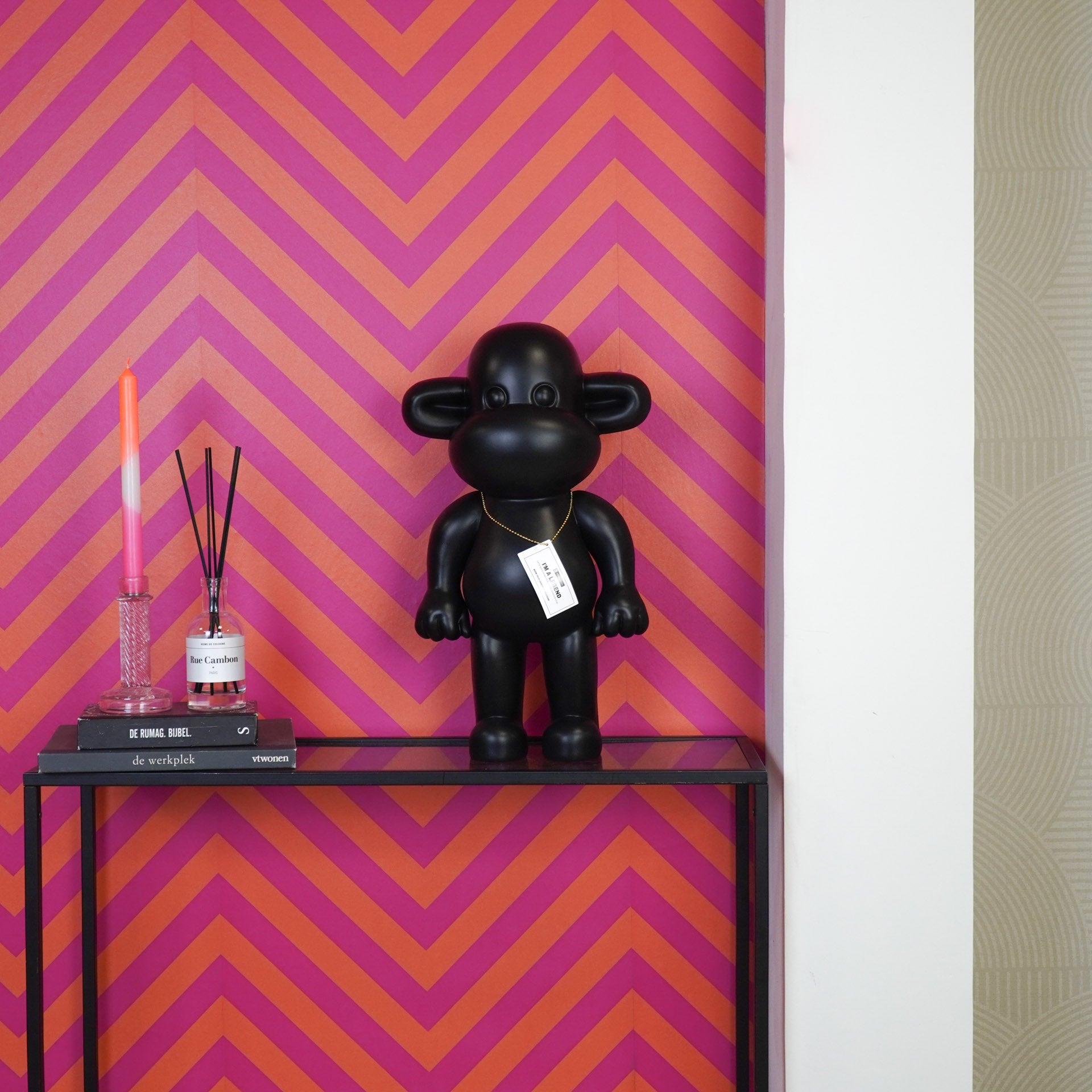 Ornament - Aap Beeld 'The Legend' -Polyresin - Zwart - 33x21x50cm