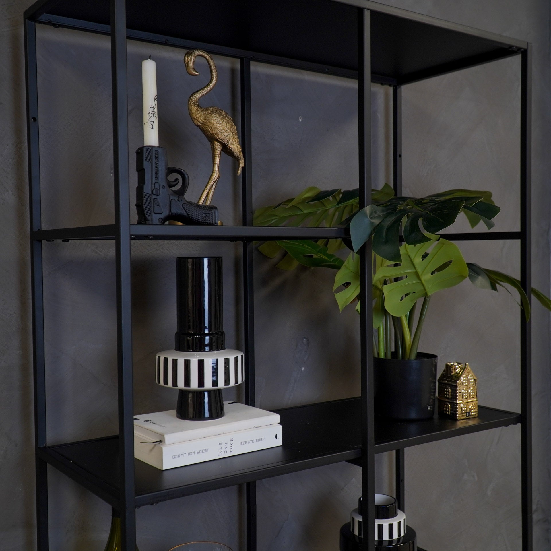 Vaas - Bretonse Streep - Keramiek - Zwart/Wit - 14x14x26 cm