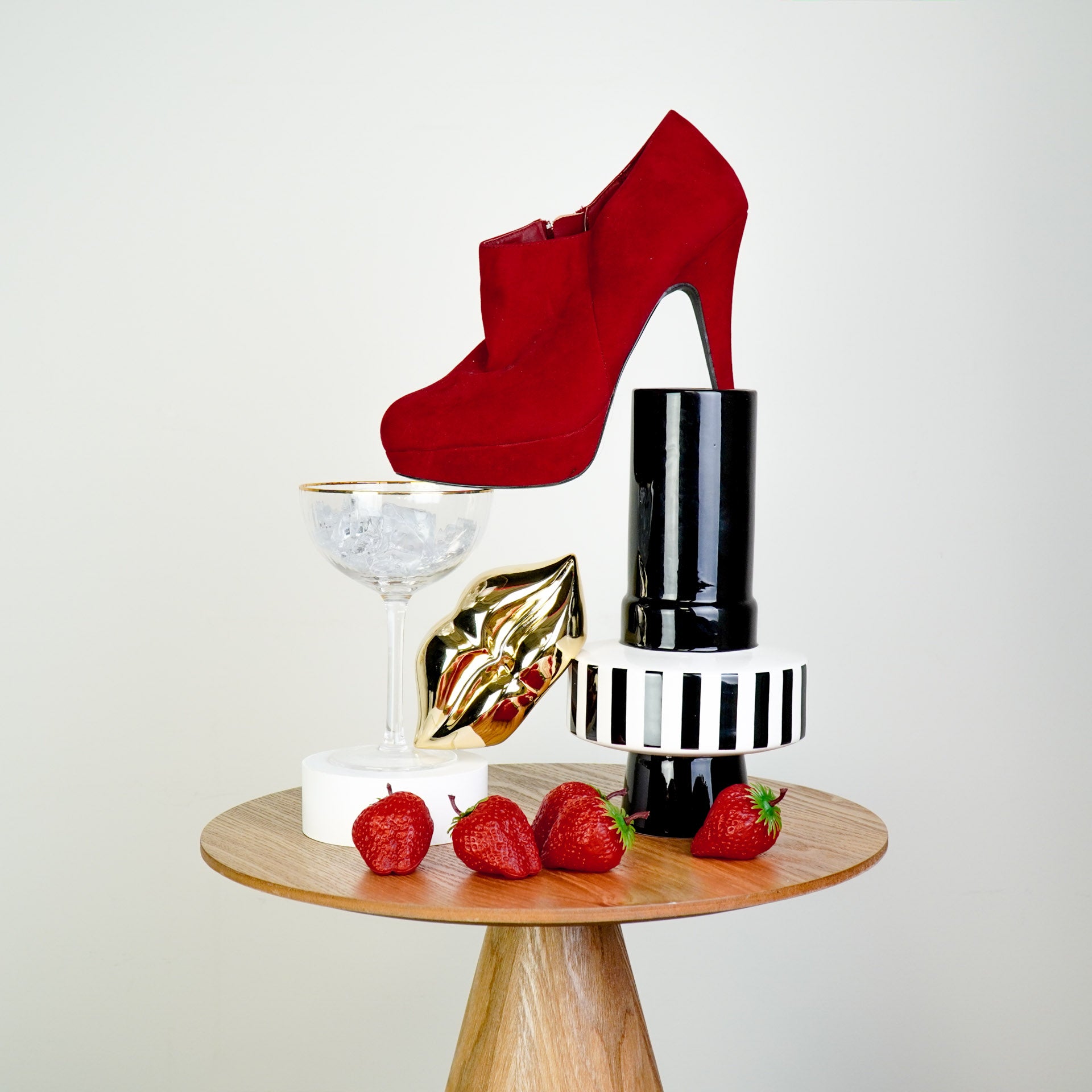 Vaas - Bretonse Streep - Keramiek - Zwart/Wit - 14x14x26 cm