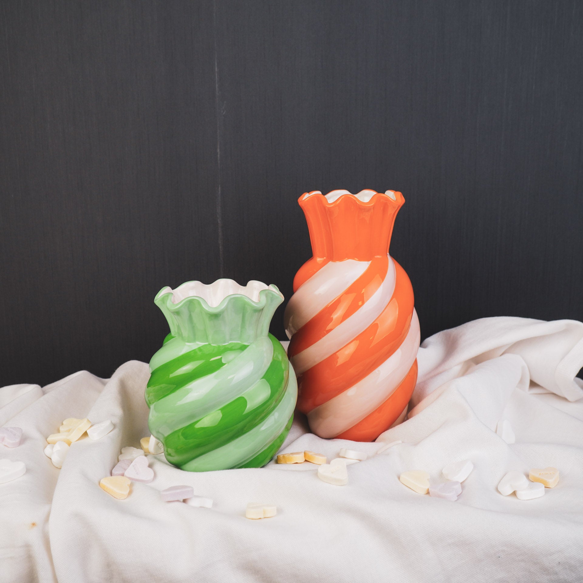 Vaas- Bloemen Vaas Swirl- Aardewerk- Roze/ Oranje- 13x13x23cm