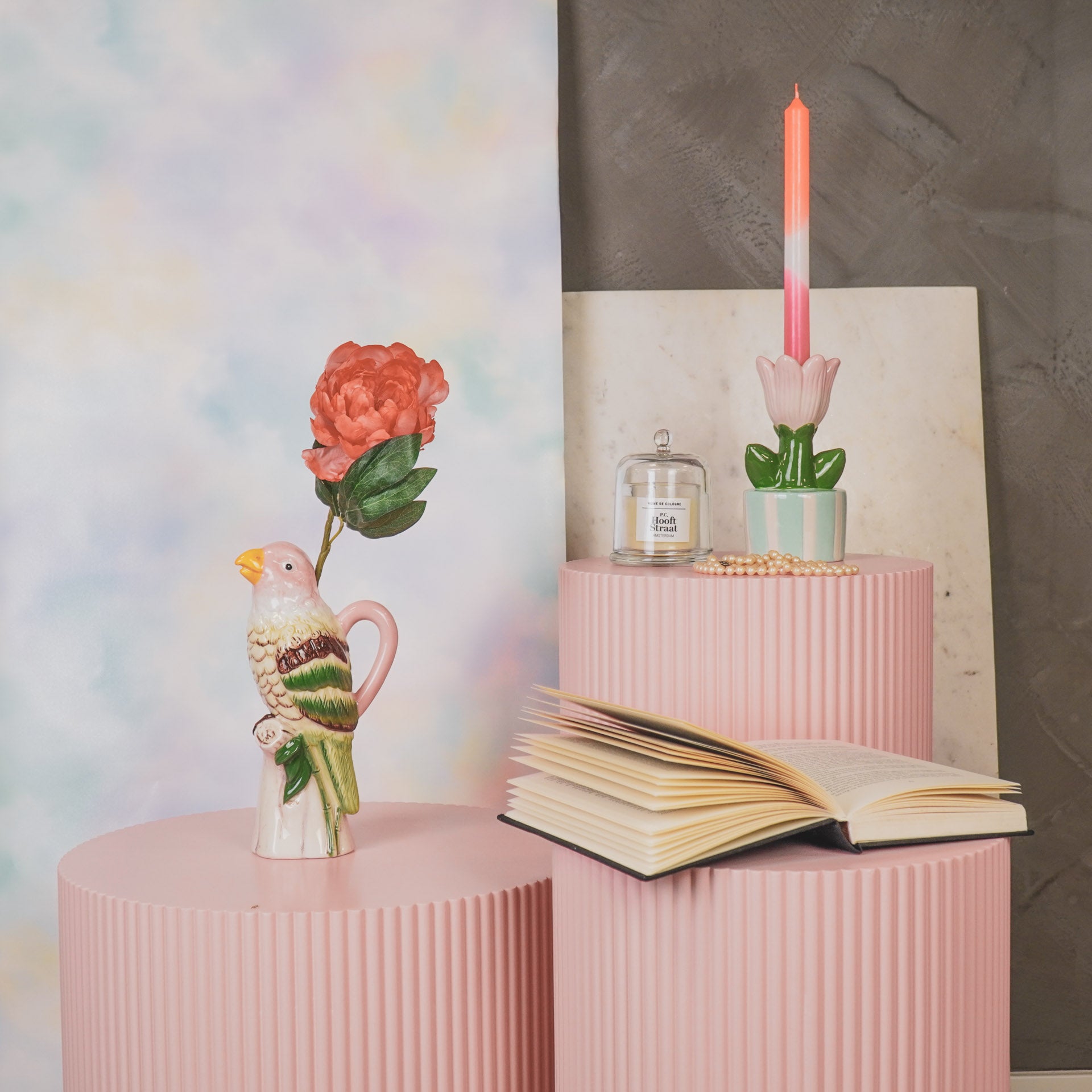 Vaas- Bloemenvaas Vogel-Dolomiet -Roze- 12x9x23cm