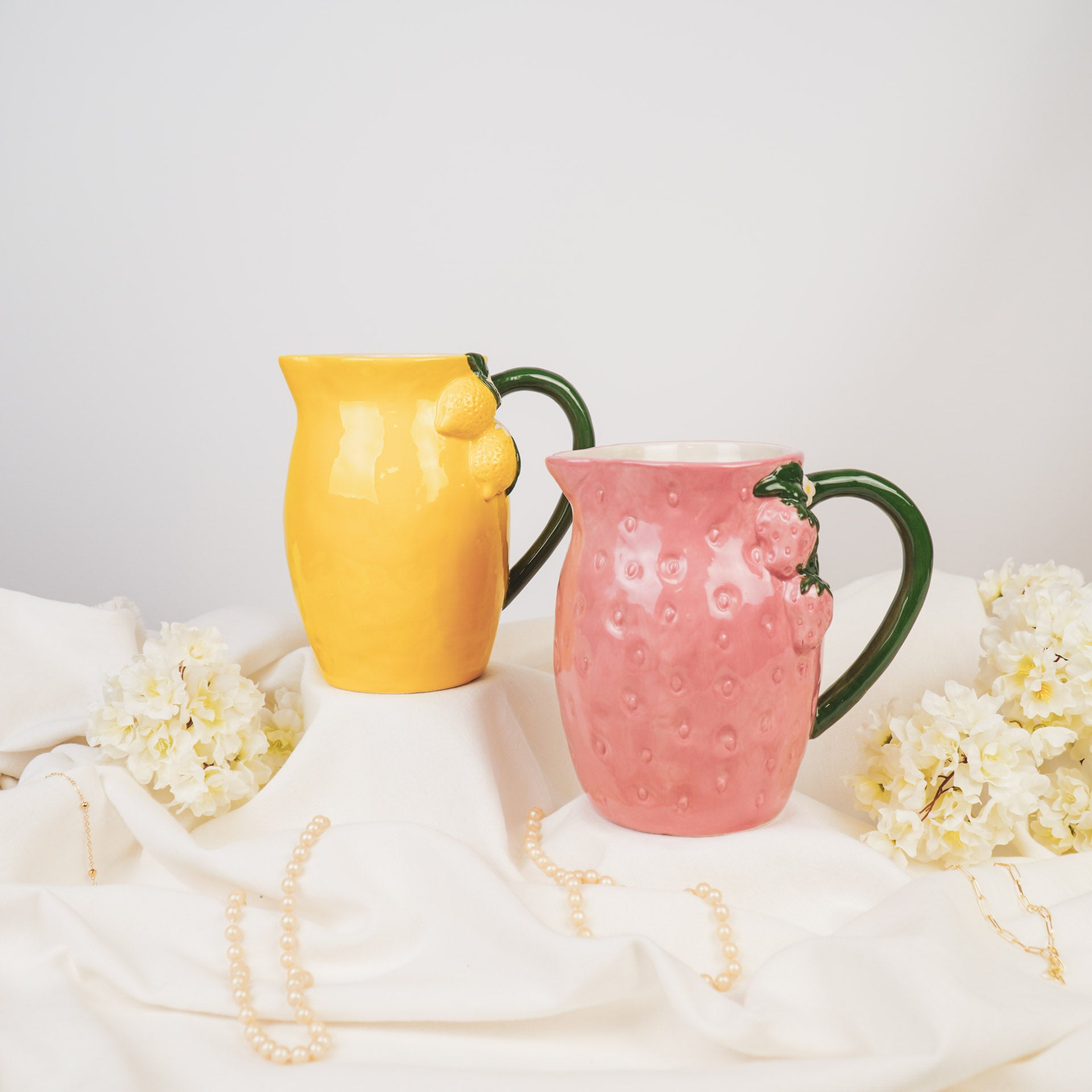 Vaas- Kan Aardbei- Aardewerk- Roze- 17,5x12,5x18cm