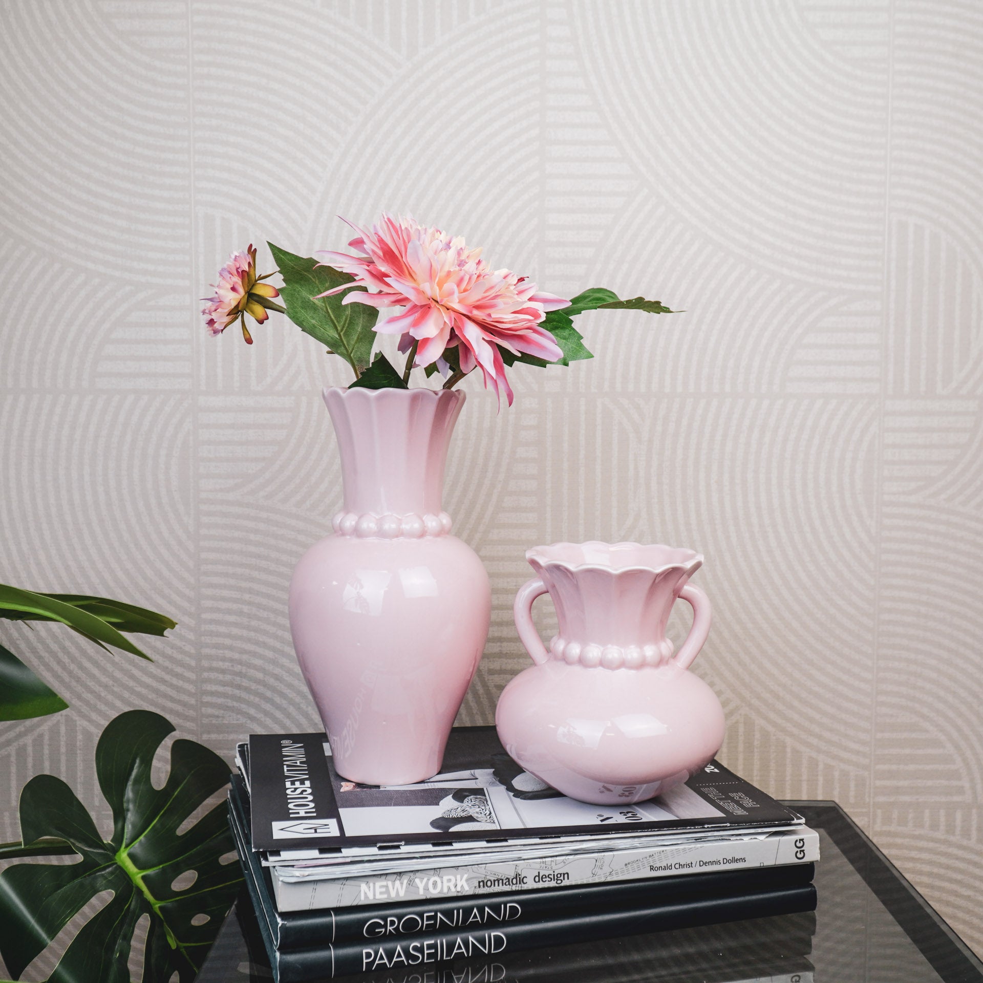 Vaas- Kruik Vaas met Parelhals- Dolomiet - Licht Roze- 14x14x15cm