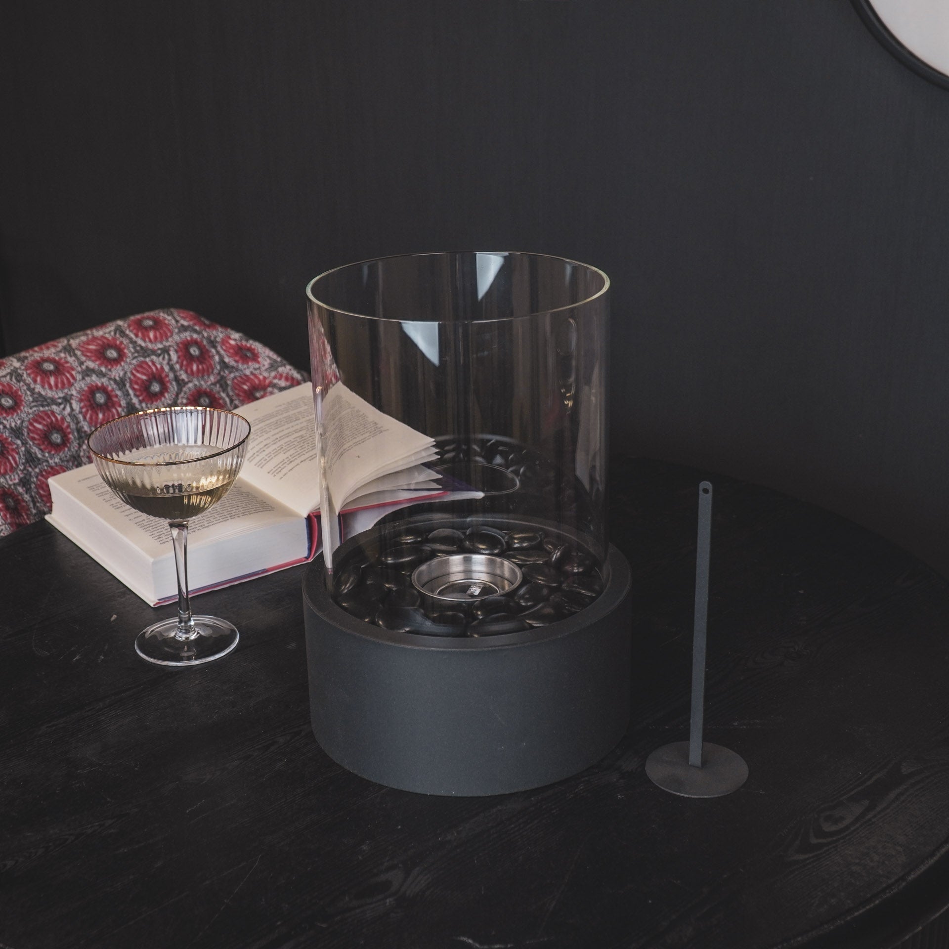 Tafel Haard - Rond - Metaal/Glas - Zwart - 21x21x28 cm