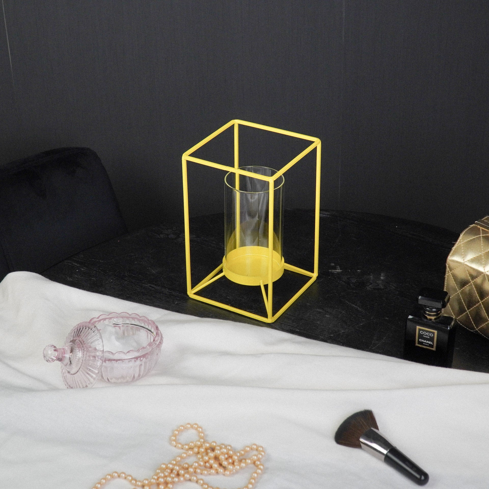 Kaarshouder- Windlicht - Metaal/Glas - Fluor Geel - 12,5x12,5x20cm