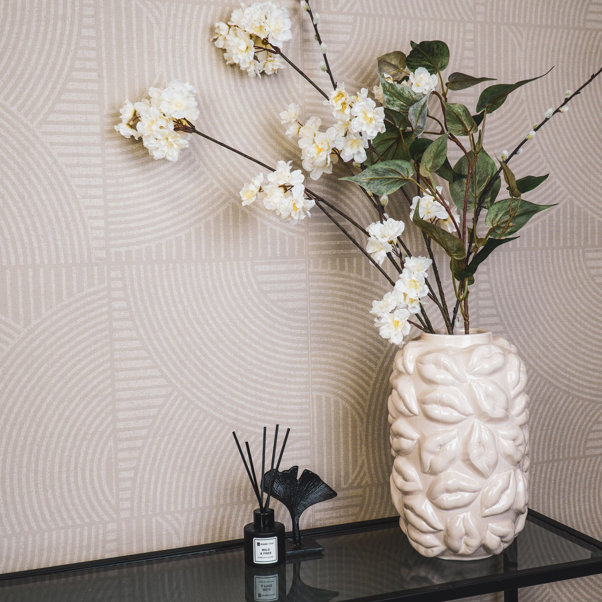 Vaas - Bloemenvaas Lippen - Keramiek - Zand - 17x17x27cm