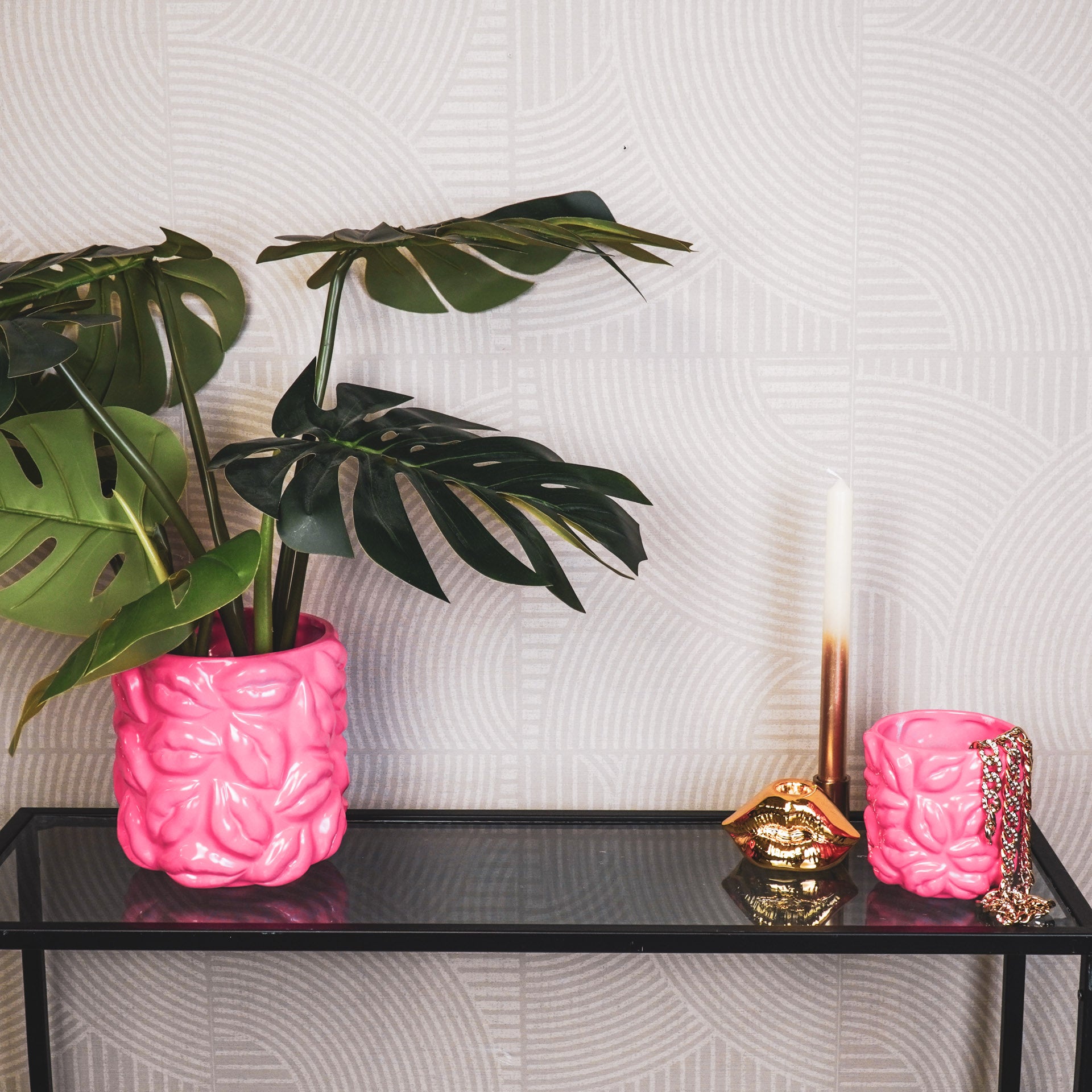 Pot - Planten Pot Lippen - Keramiek - Fluor Roze - 17,5x17,5x17,5cm