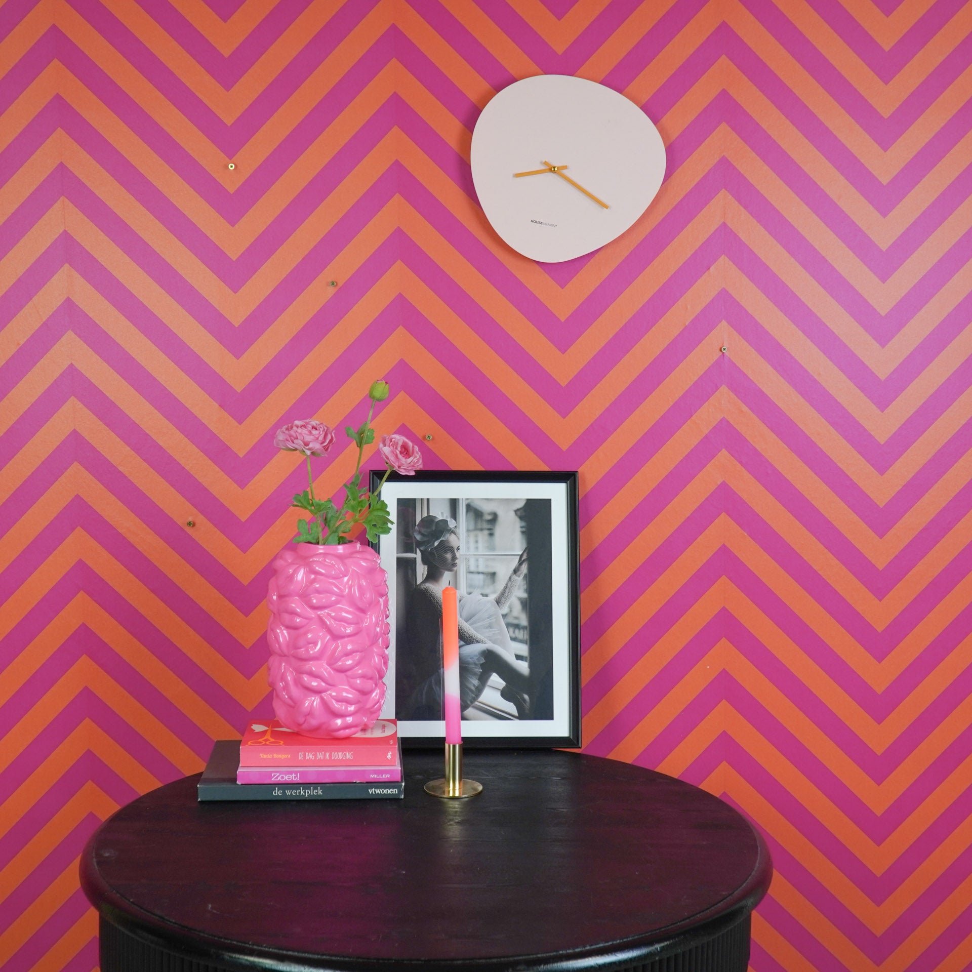 Klok - Wandklok Organisch- Roze/ Oranje - 30x30x0,5 cm
