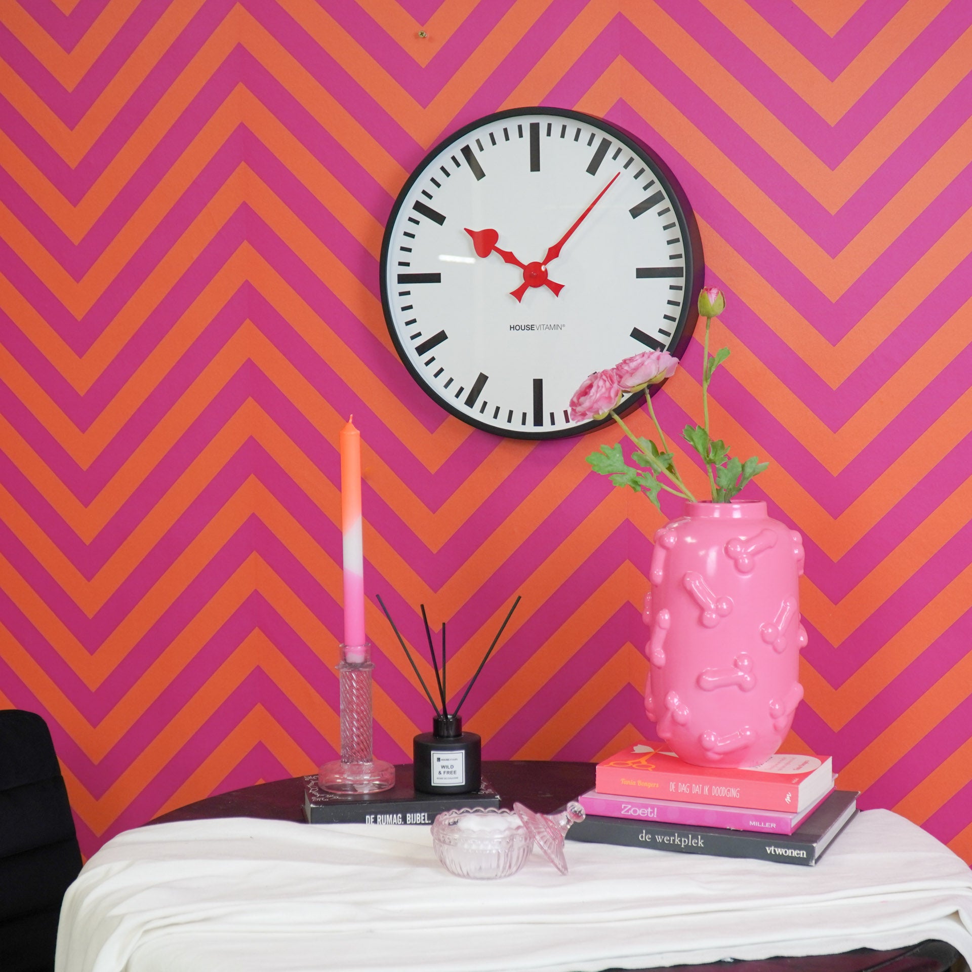 Klok- Wandklok Station- Wit/ Zwart - 40x40x4cm