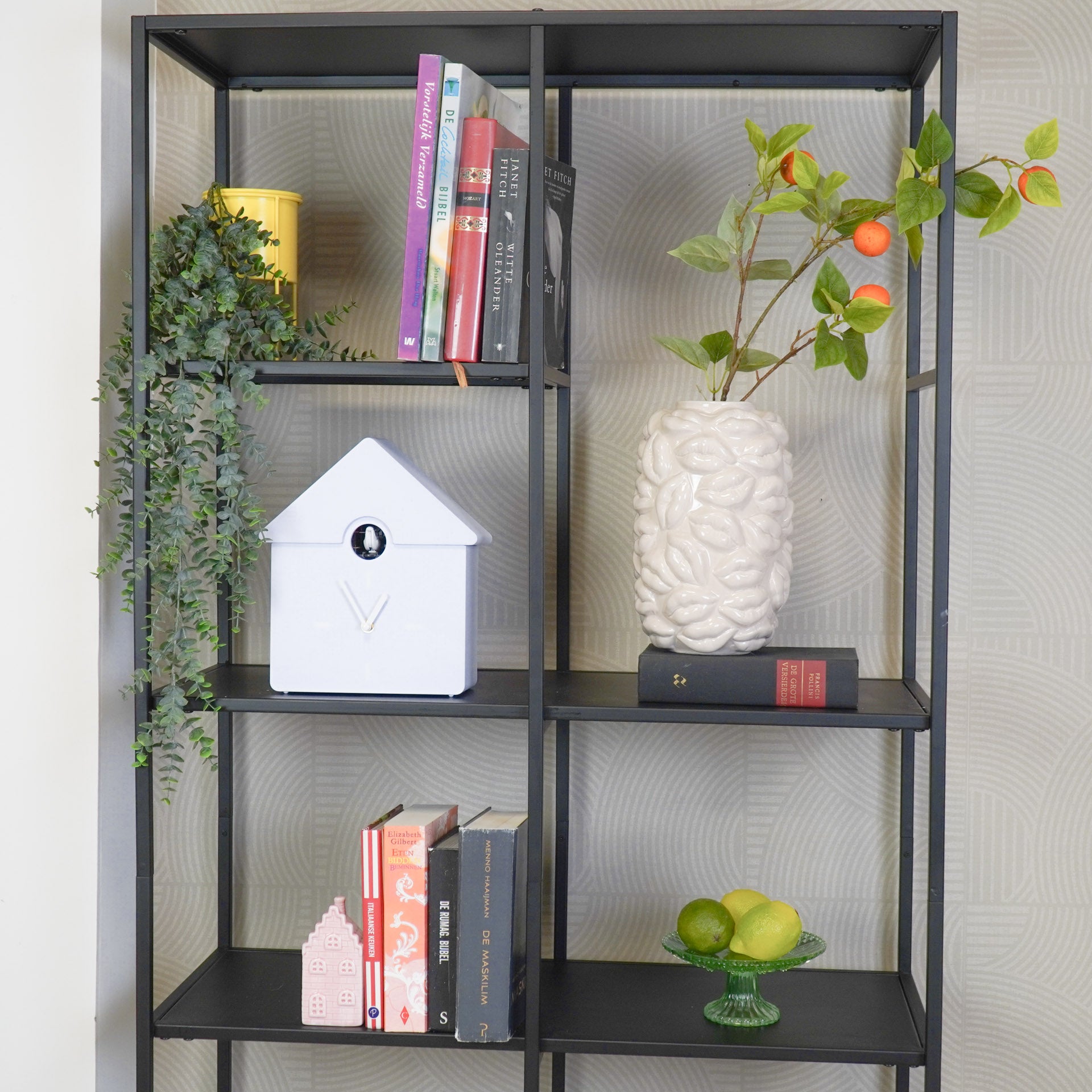 Klok- Wandklok Koekoeksklok - Lila- 24x27x9cm