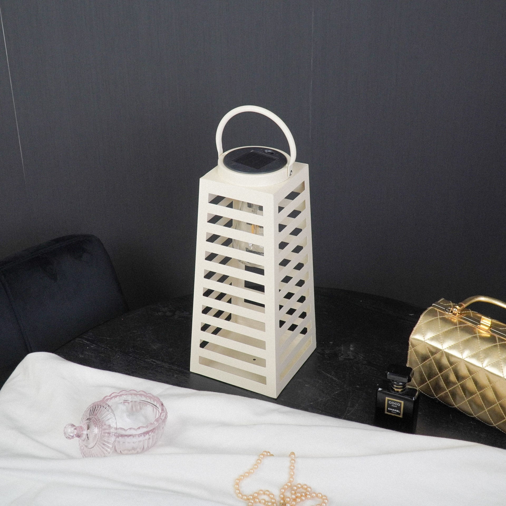 Lamp- Lantaarn/ Windlicht - Solar - Metaal - Zand - 14x14x32,5cm