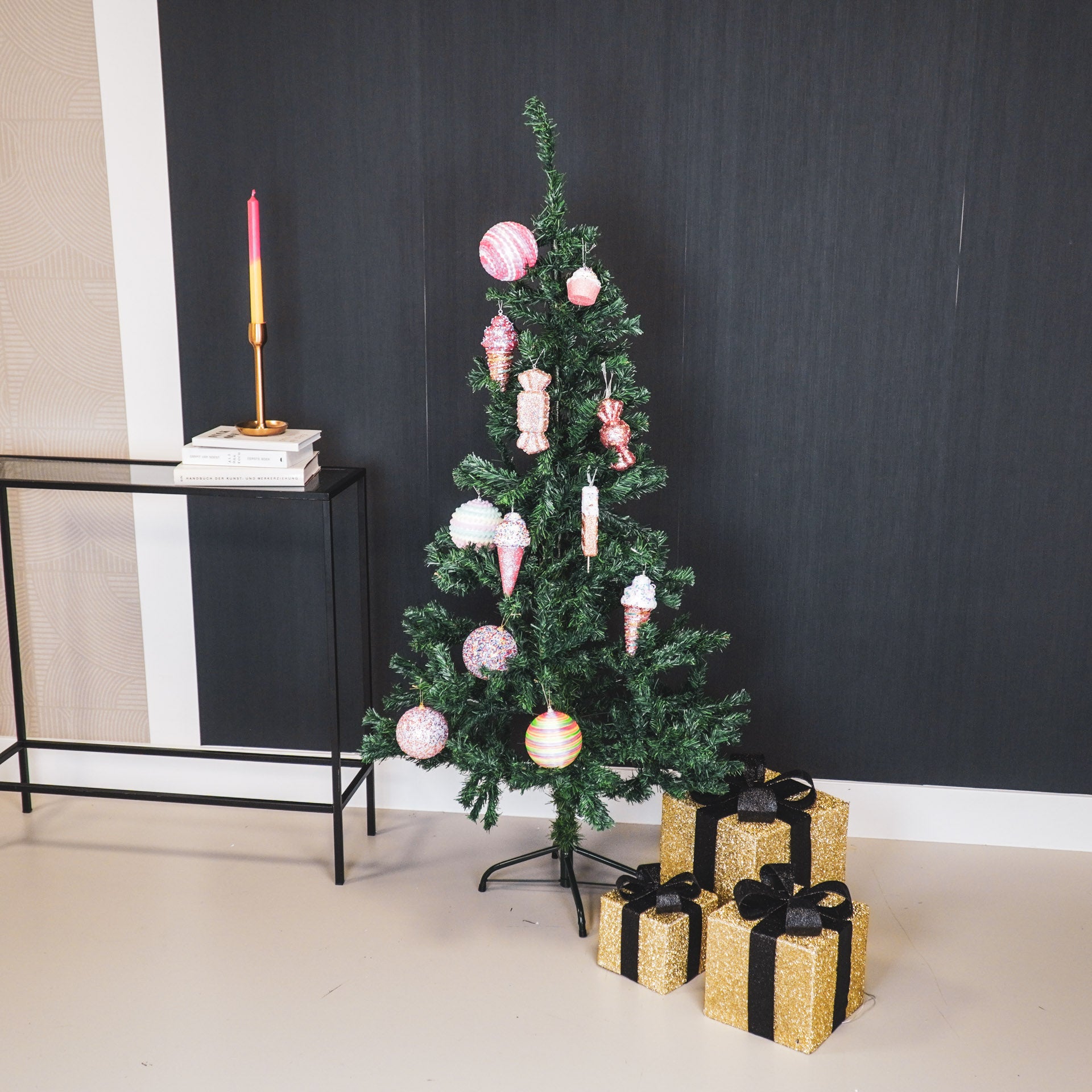 Kerst Led Lamp - Cadeau Set van 3 - Kunststof - Goud/Zwart - 15cm/20cm/25cm