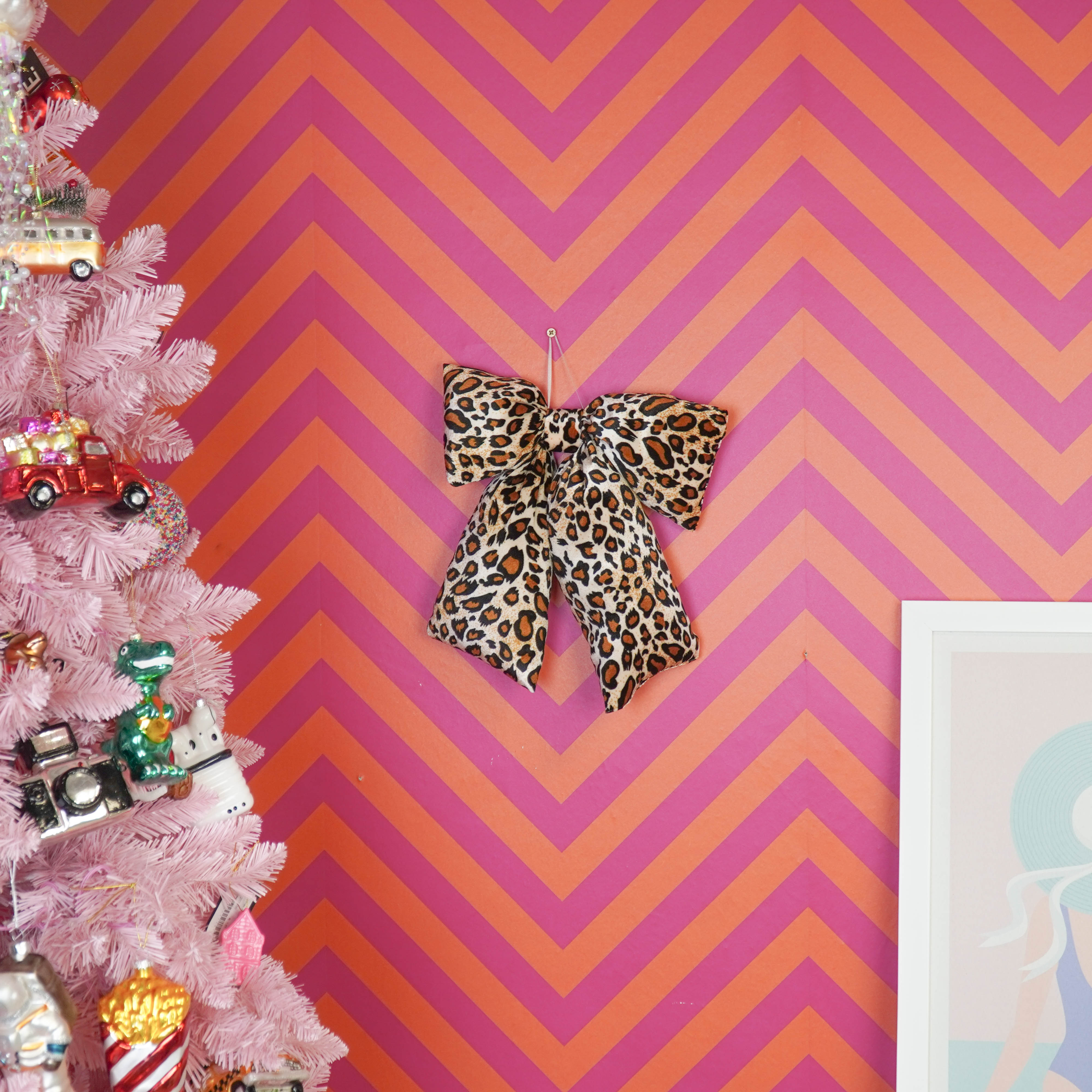 Kerst Decoratie - Strik - Panter - Fluweelachtig - 32x40cm