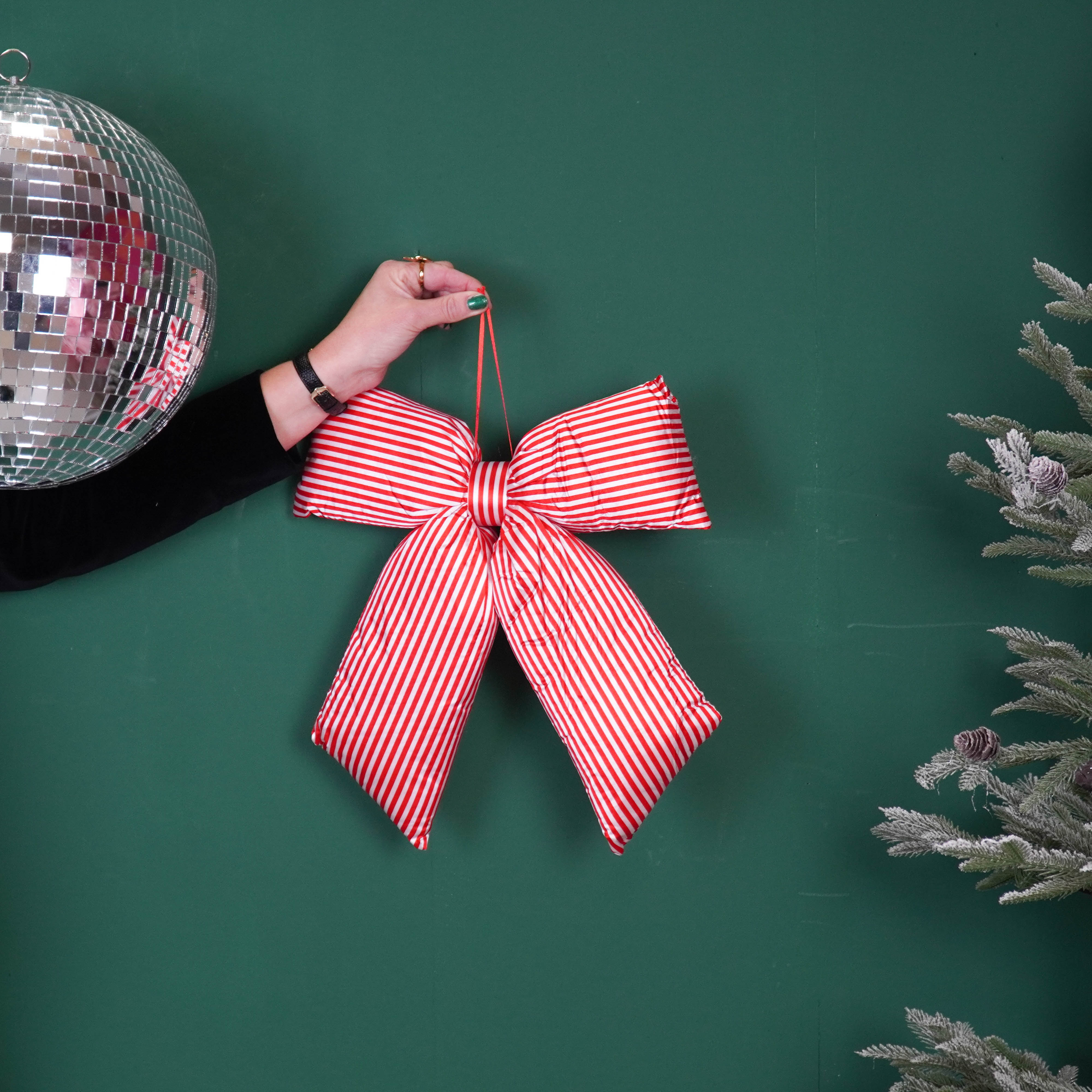 Kerst Decoratie - Gestreepte Strik - Rood/Wit - Polyester - 32x40cm