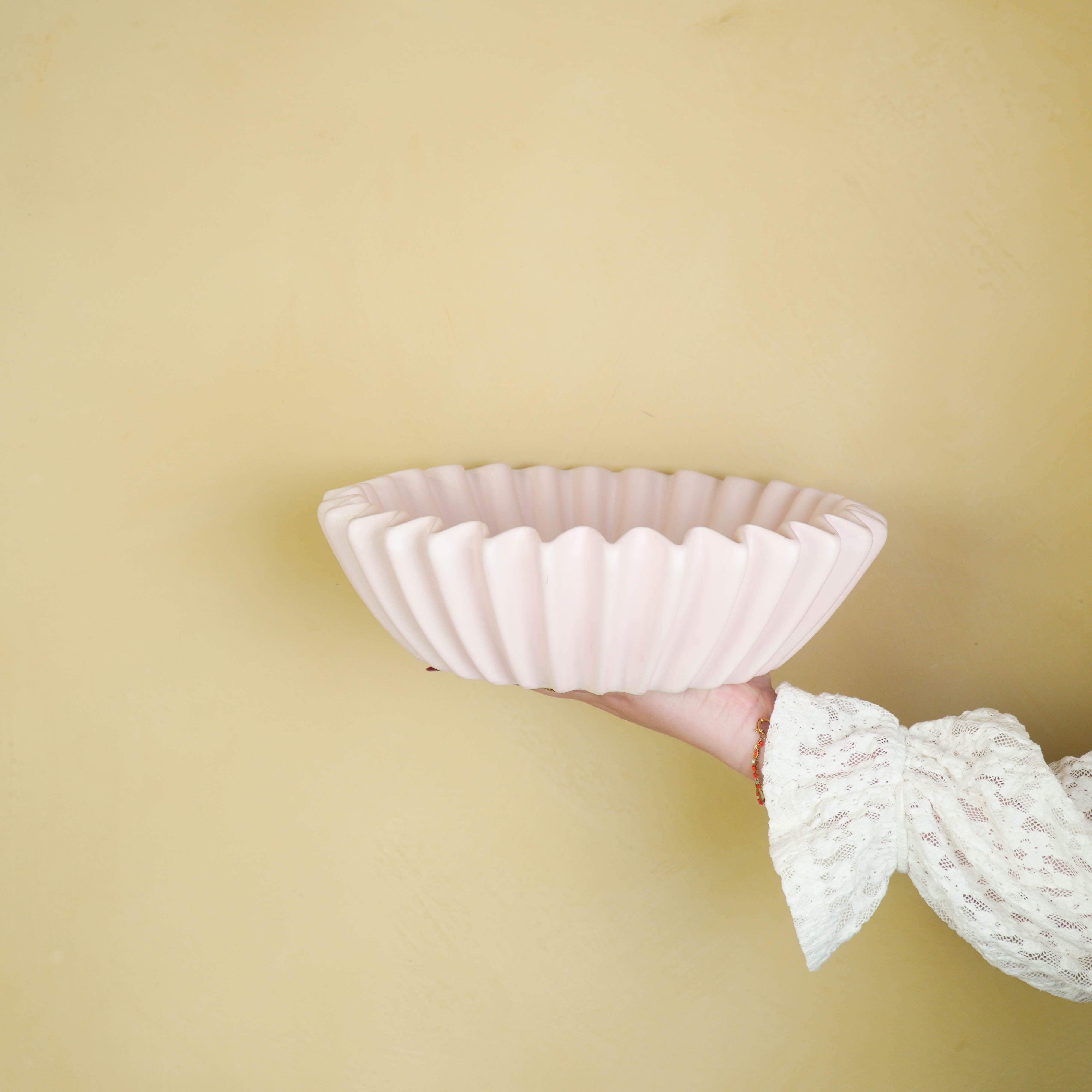 Schaal- Plissé Schaal- Keramiek- Licht Roze- 29,5x29,5x9cm