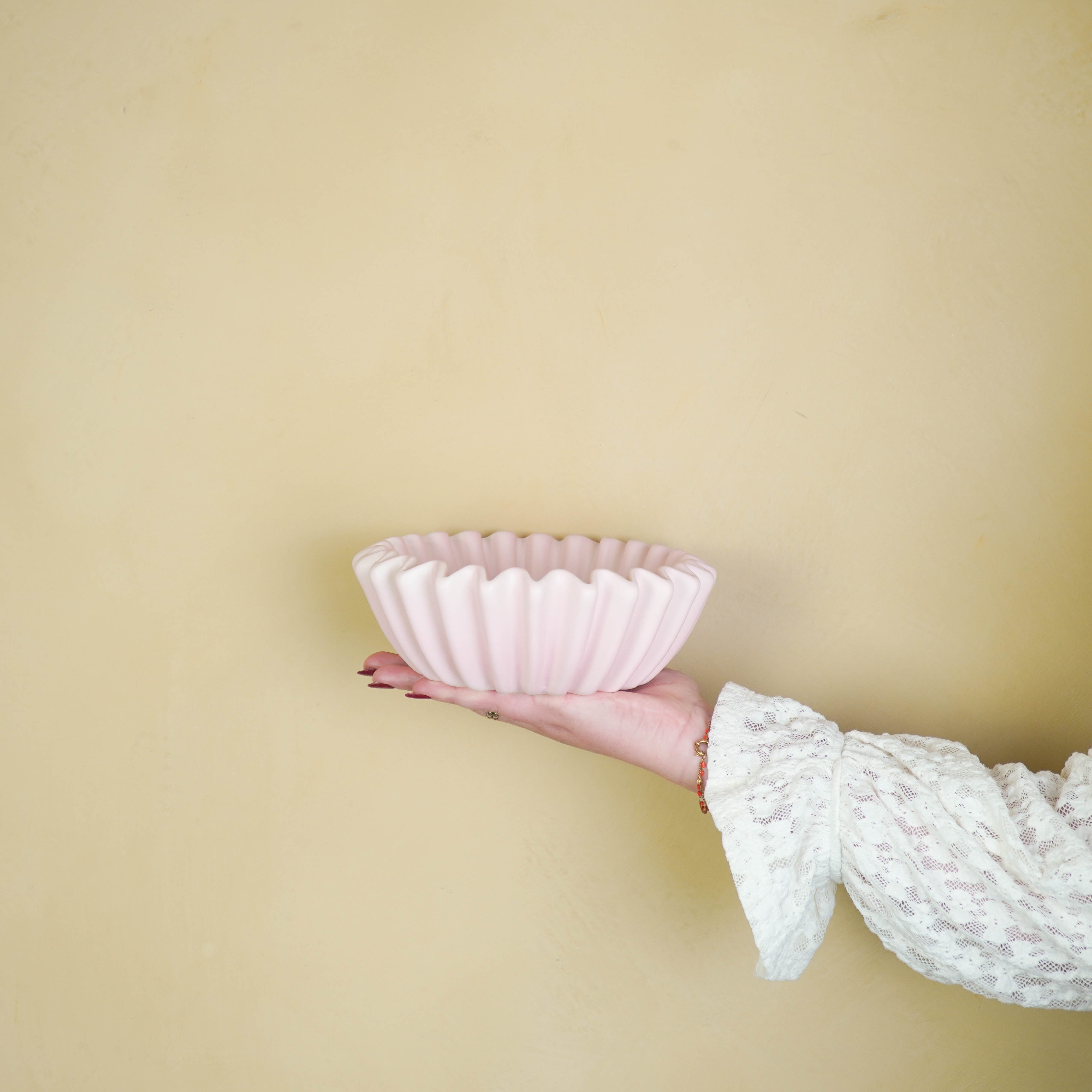 Schaal- Plissé Schaal- Keramiek- Licht Roze- 20x20x7 cm