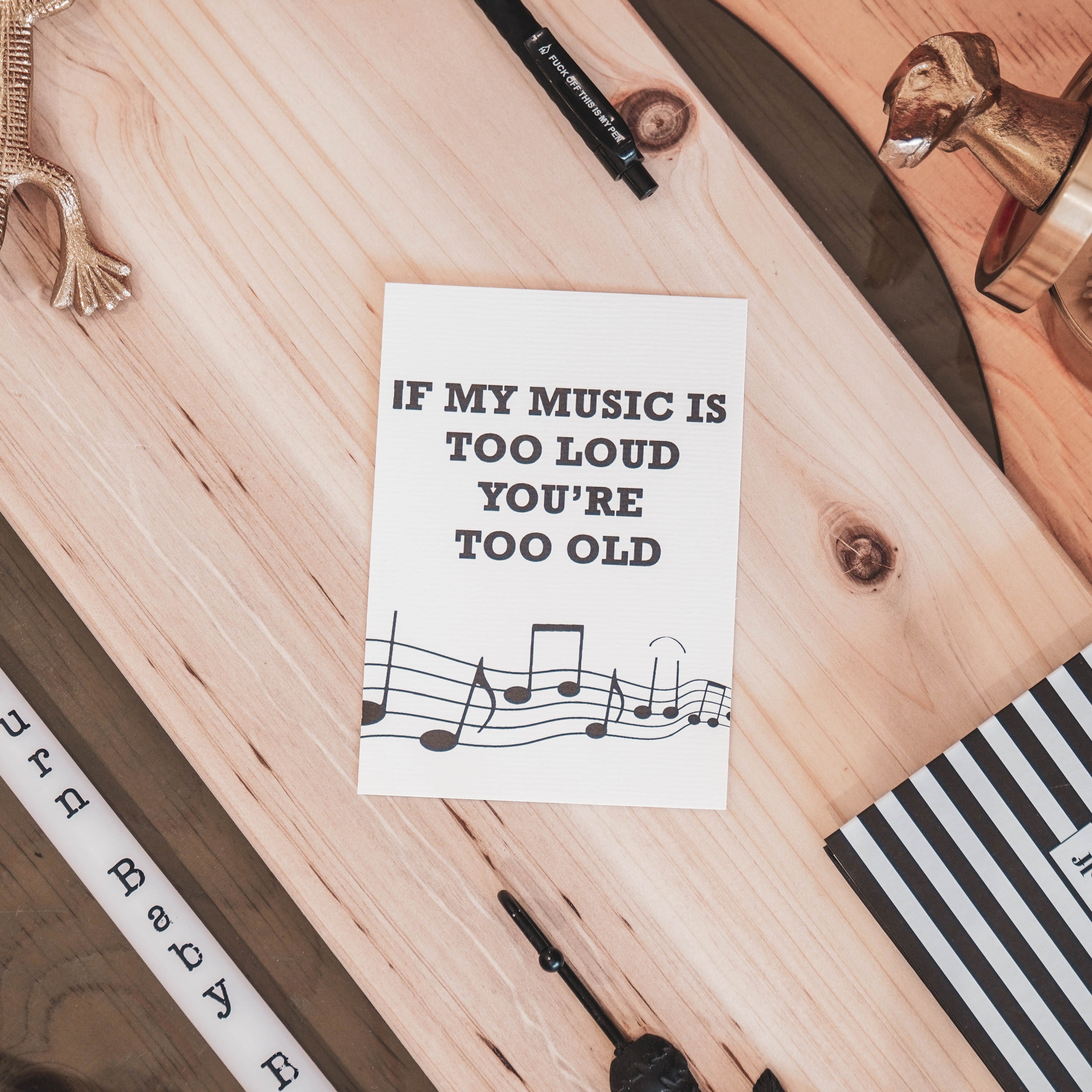 kaart met leuke spreuk om op te sturen