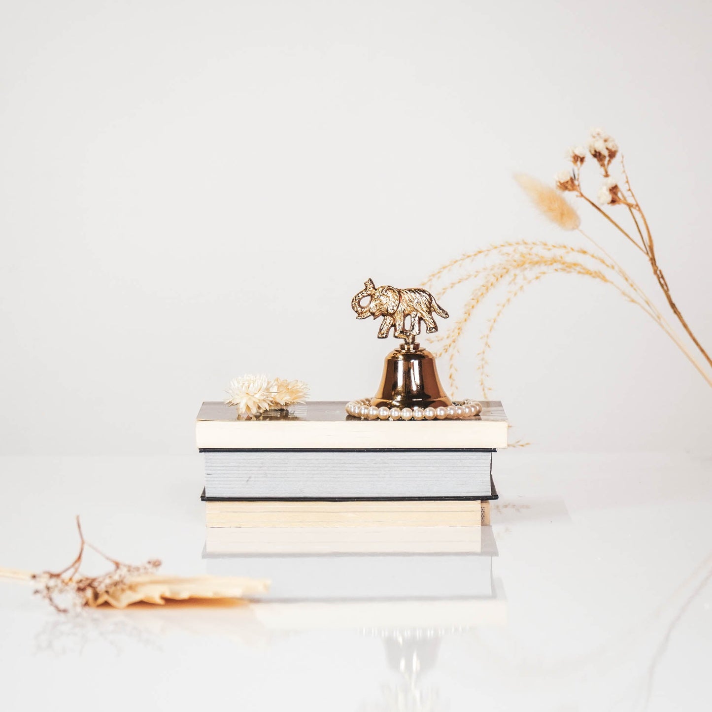 HV Butler Bel - Olifant - Goud - 4,5x4,5x10cm