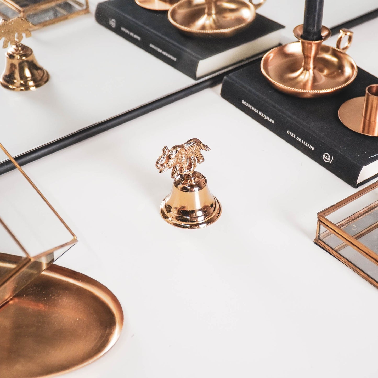 HV Butler Bel - Olifant - Goud - 4,5x4,5x10cm