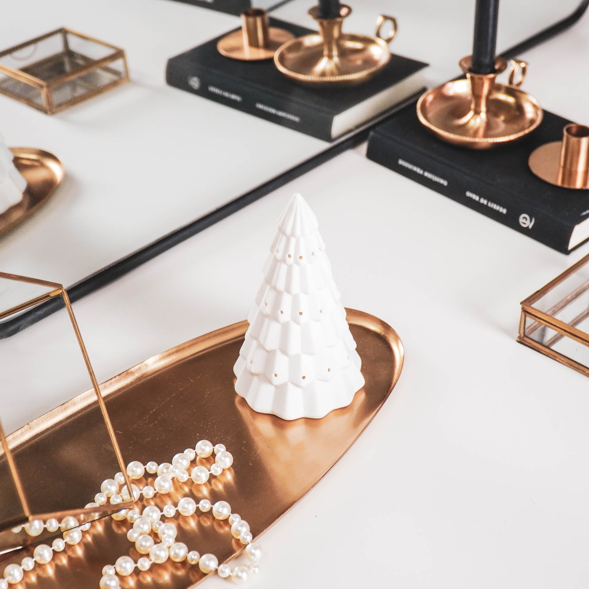 Led Lamp - Kerstboom - Keramiek - Wit - 9x9x15,5cm