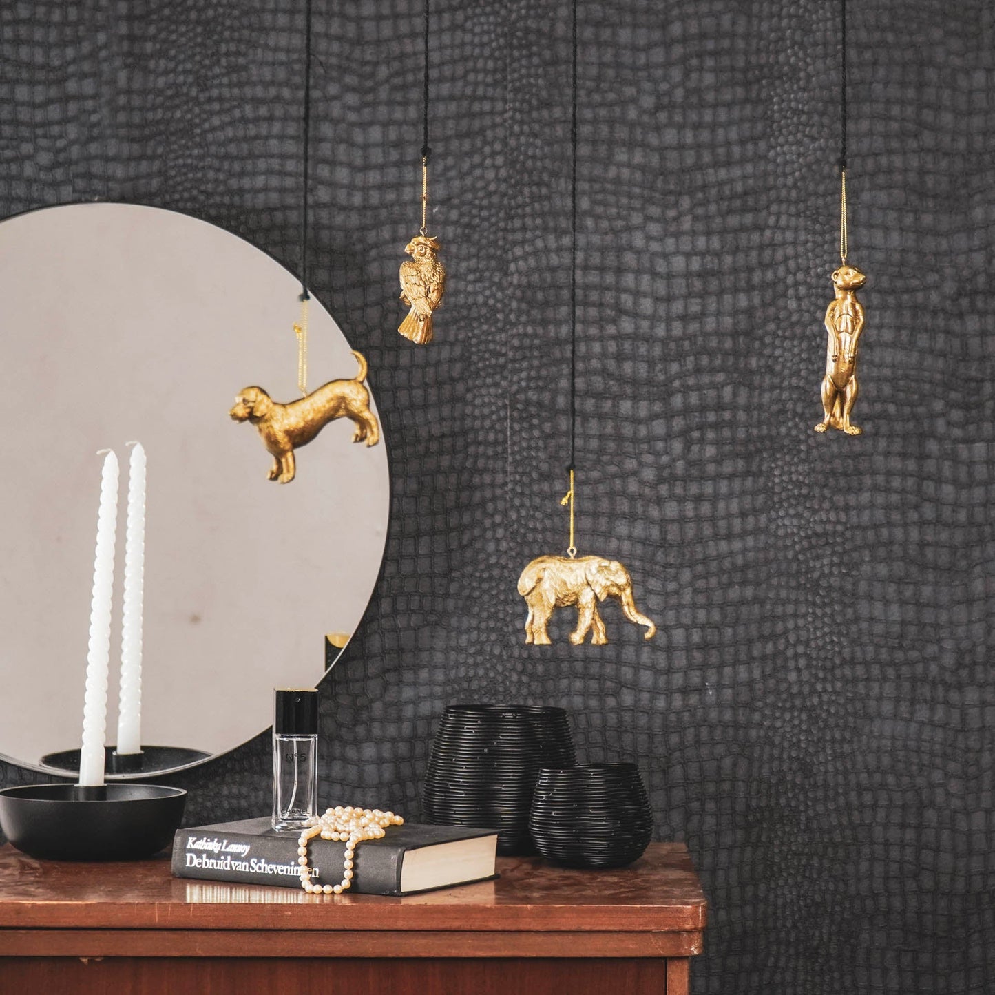 HV Teckel Hanger - Goud - 10x7x3cm