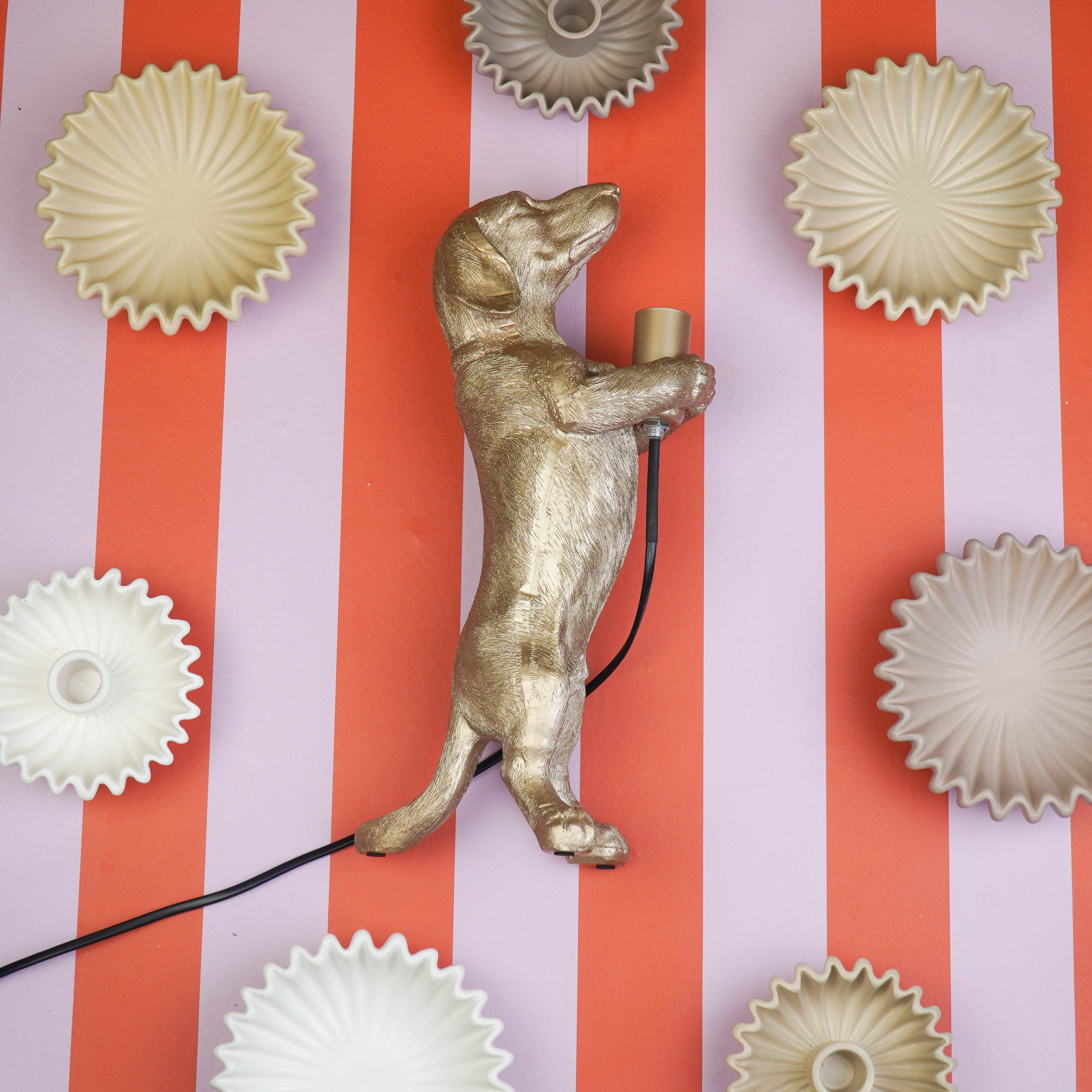 Lampen - Teckel Tafellamp - Polyresin - Goud - E14 - 10x15x38cm