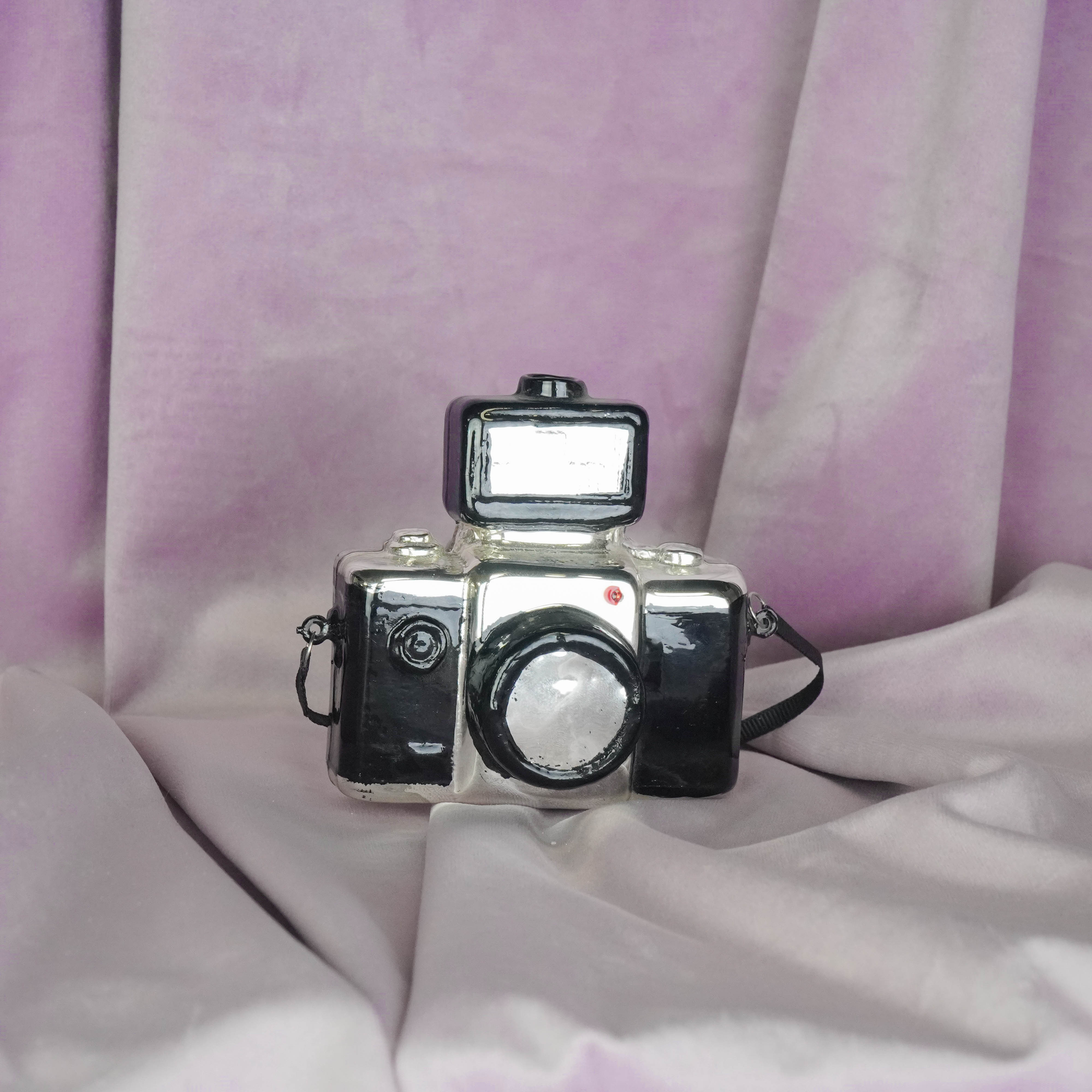 Kerstversiering - Kersthanger - Camera - Glas - Zilver - 9,5x5x9cm