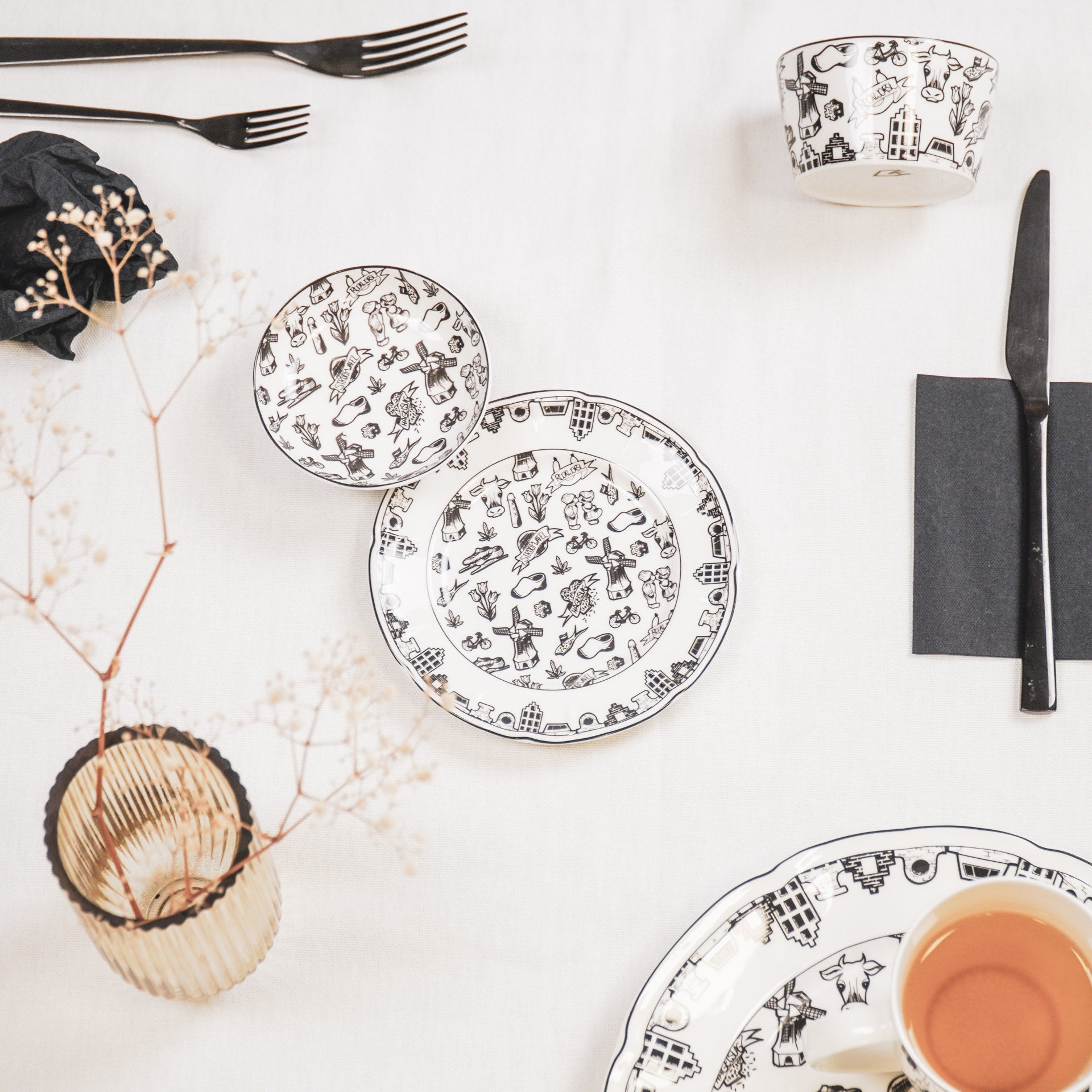 Housevitamin Gebaksbord- Dutch Black- Ø15cm