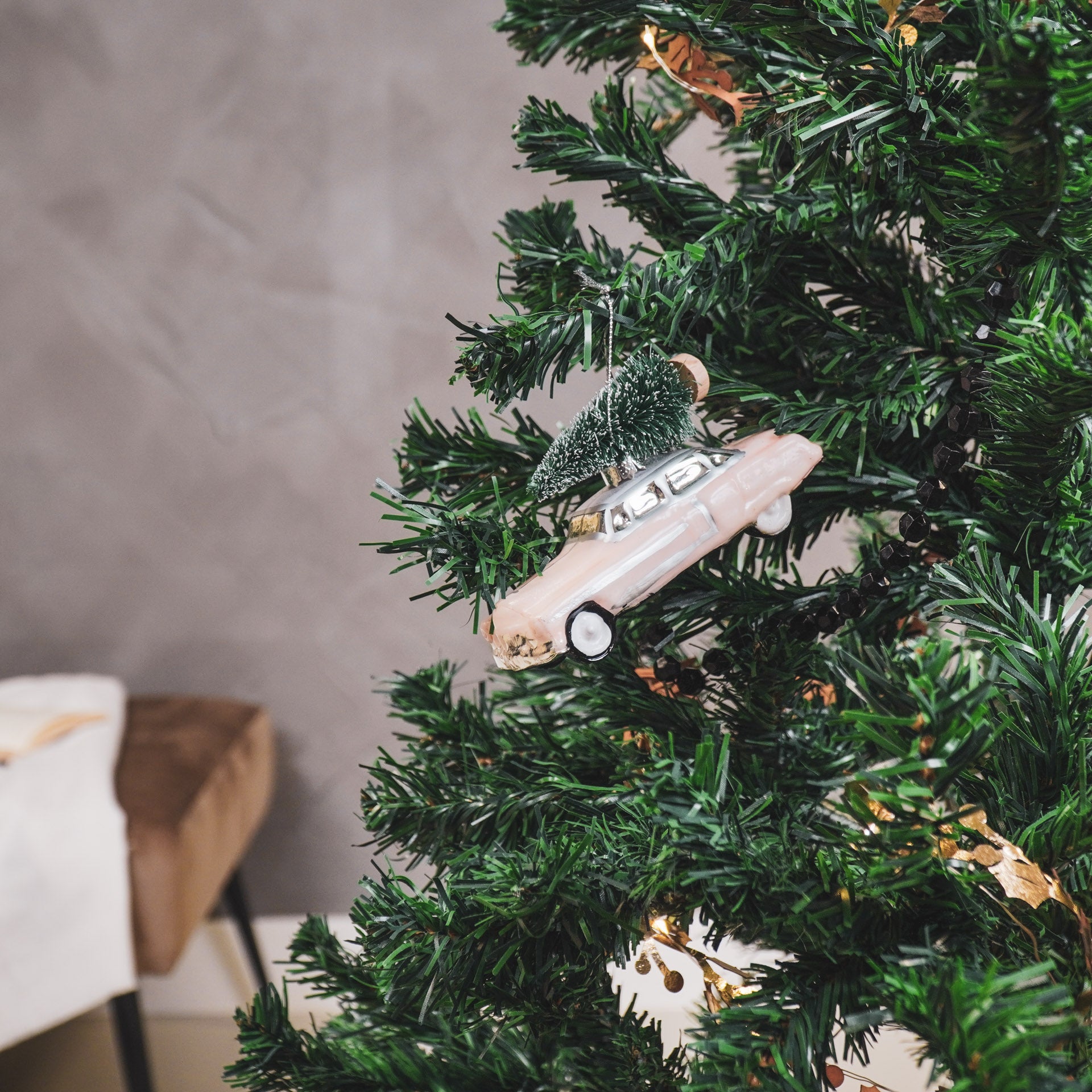 Kerstversiering - Kersthanger - Mustang Auto - Glas - Roze - 12x5x7cm