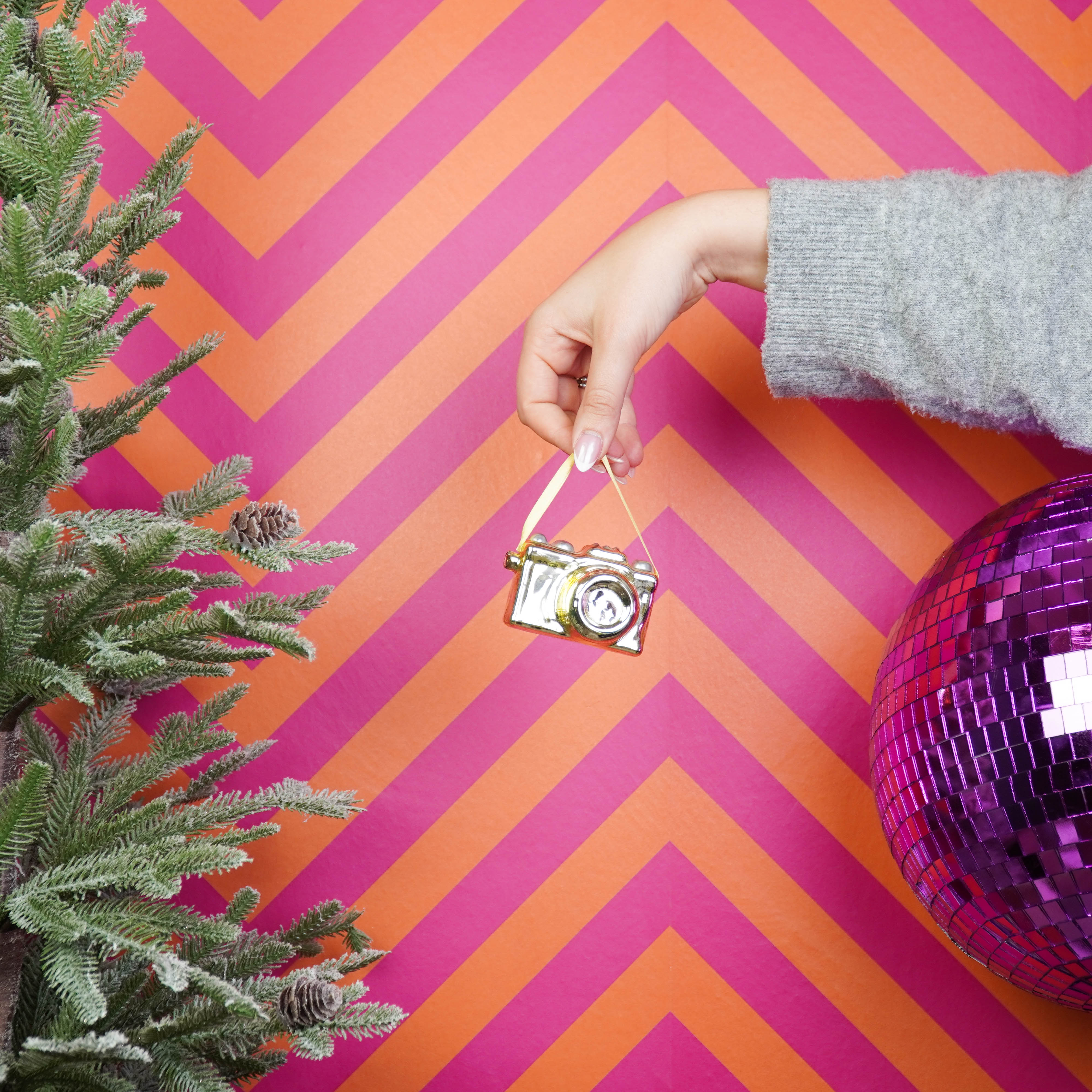 Kerstversiering - Kersthanger - Camera - Glas - Goud - 8,5x4cm