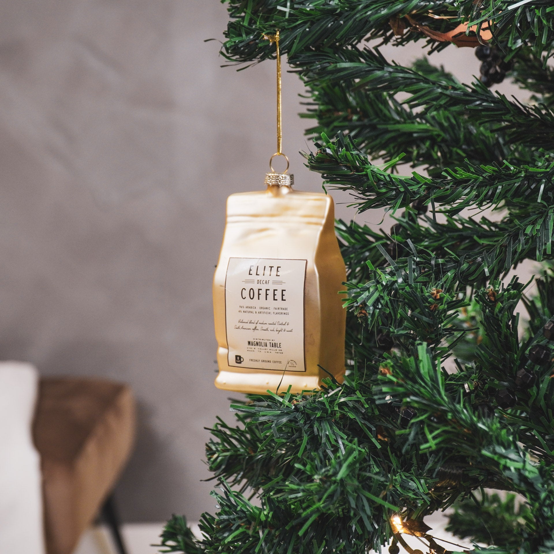 Kerstversiering - Kersthanger - Koffiebonen - Glas - Goud - 6x5x11,5cm