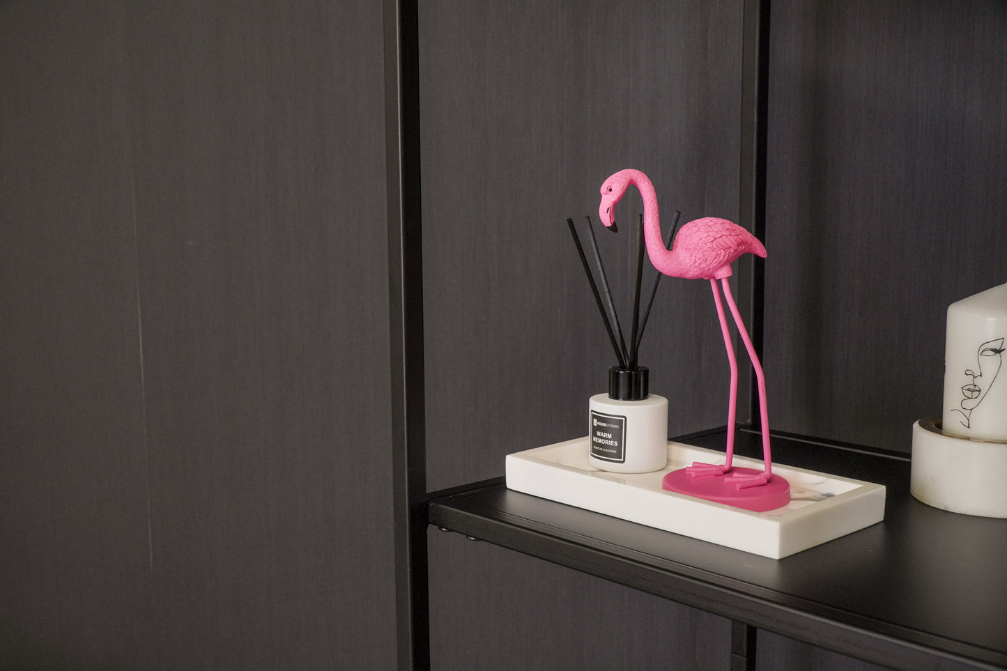 Ornament - Flamingo - Metaal - Neon Roze - 9x7,5x19,5cm