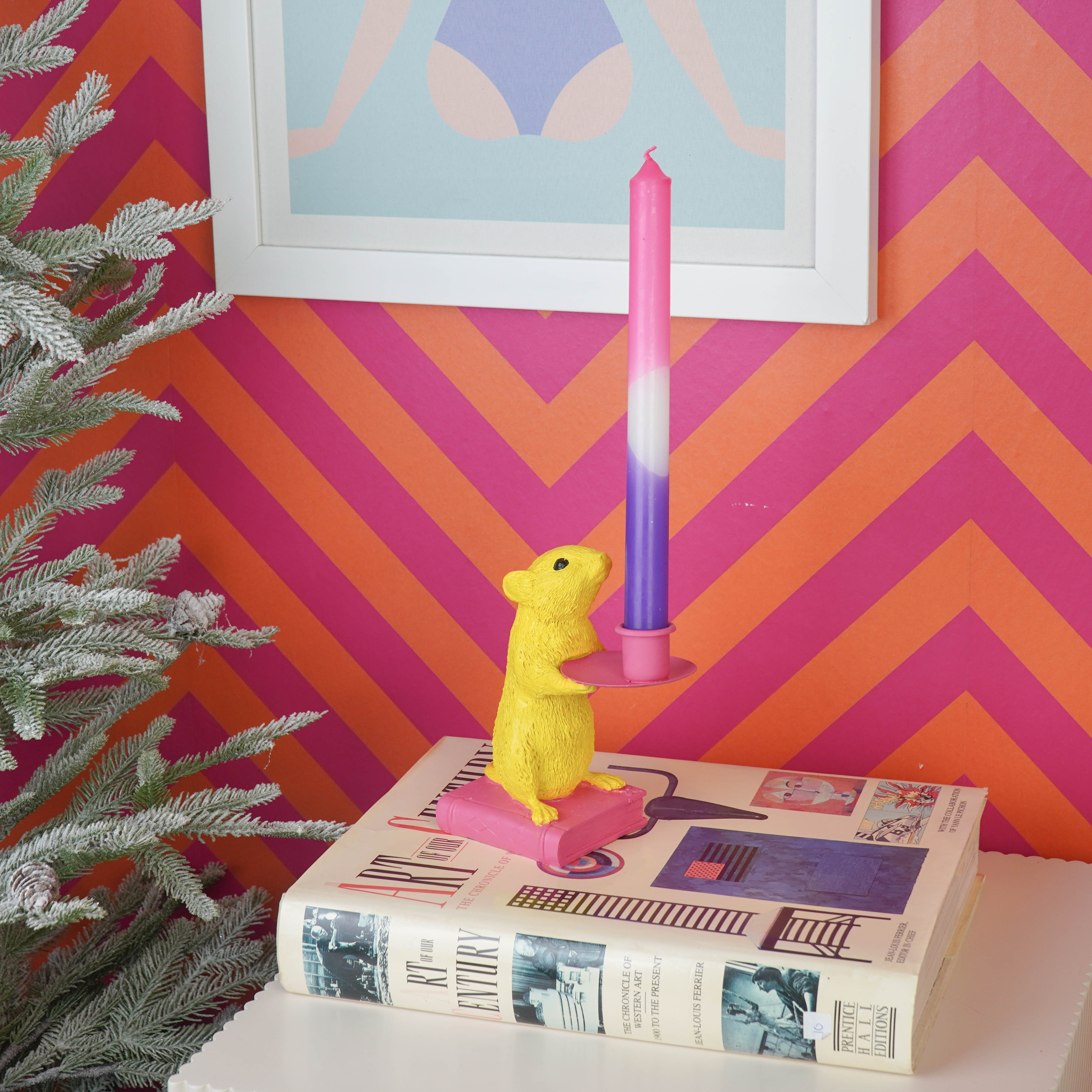 Kaarshouder - Muis Kandelaar - Polyresin - Geel/ Roze - 8x10x17cm