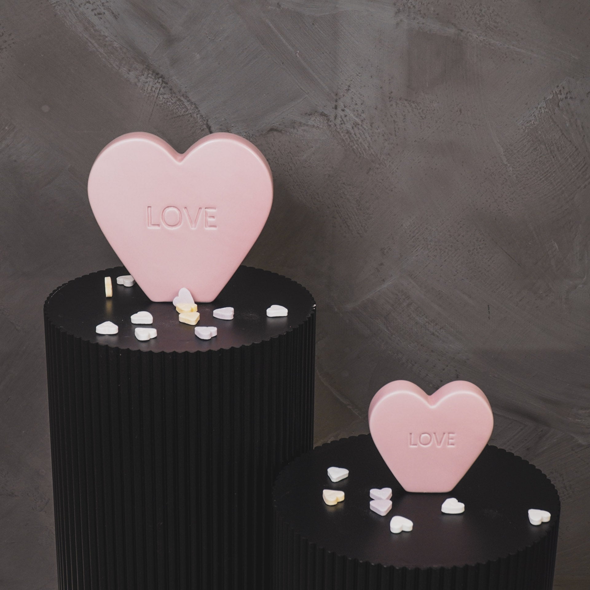 Ornament- Snoephart Beeld 'LOVE'- Keramiek- Licht Roze- 20x4x18,5cm