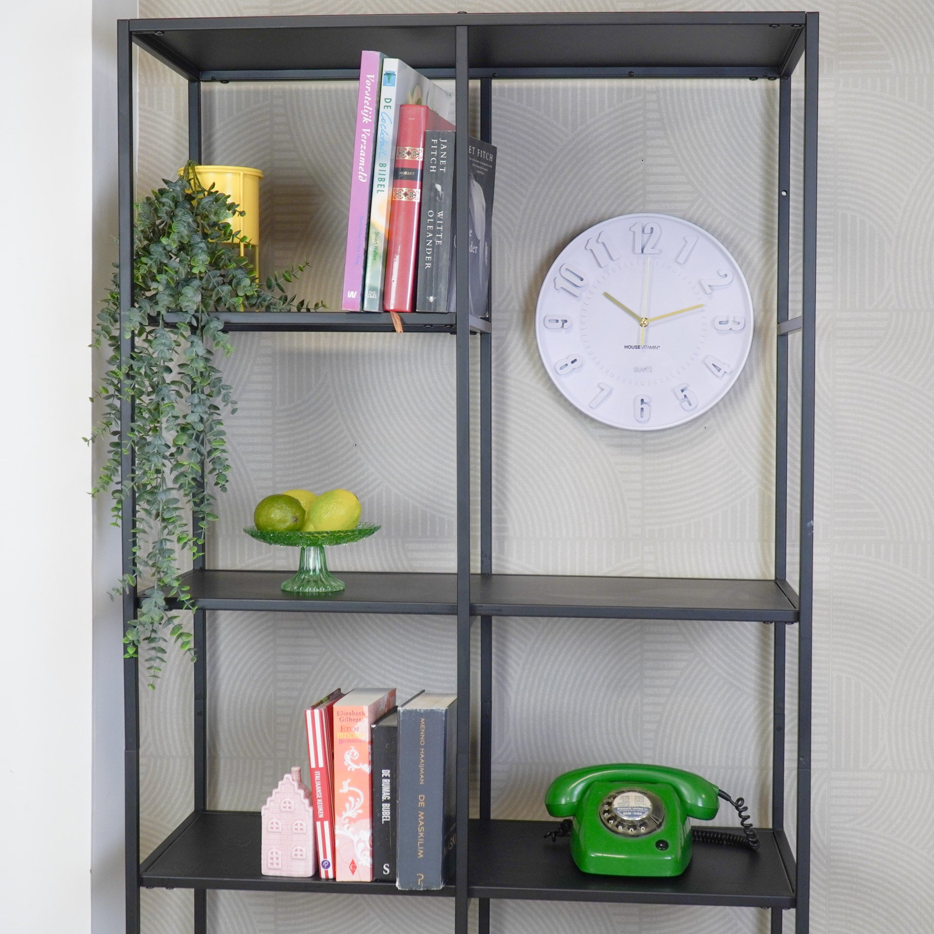 Klok- Wandklok Cijfers- Lila- 30x30x4cm