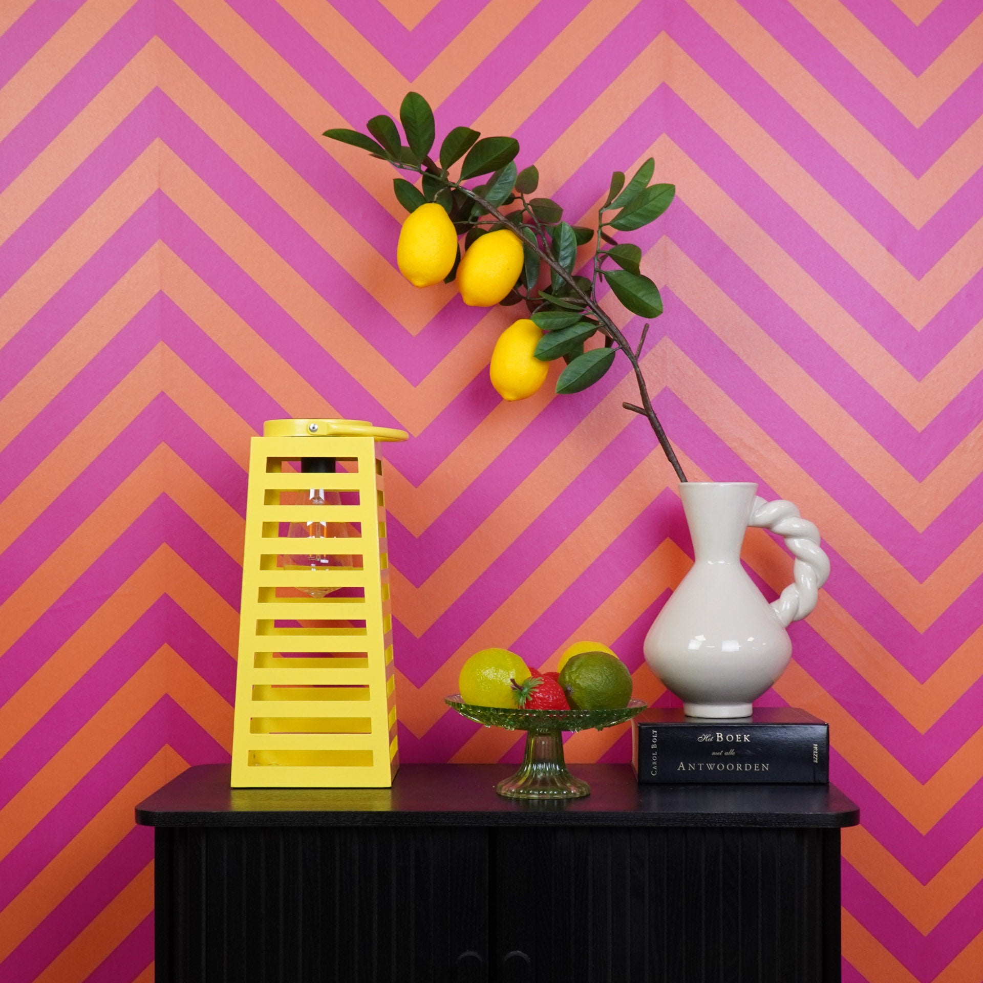 Lamp- Lantaarn/ Windlicht  - Solar - Metaal - Neon Geel - 14x14x32,5cm