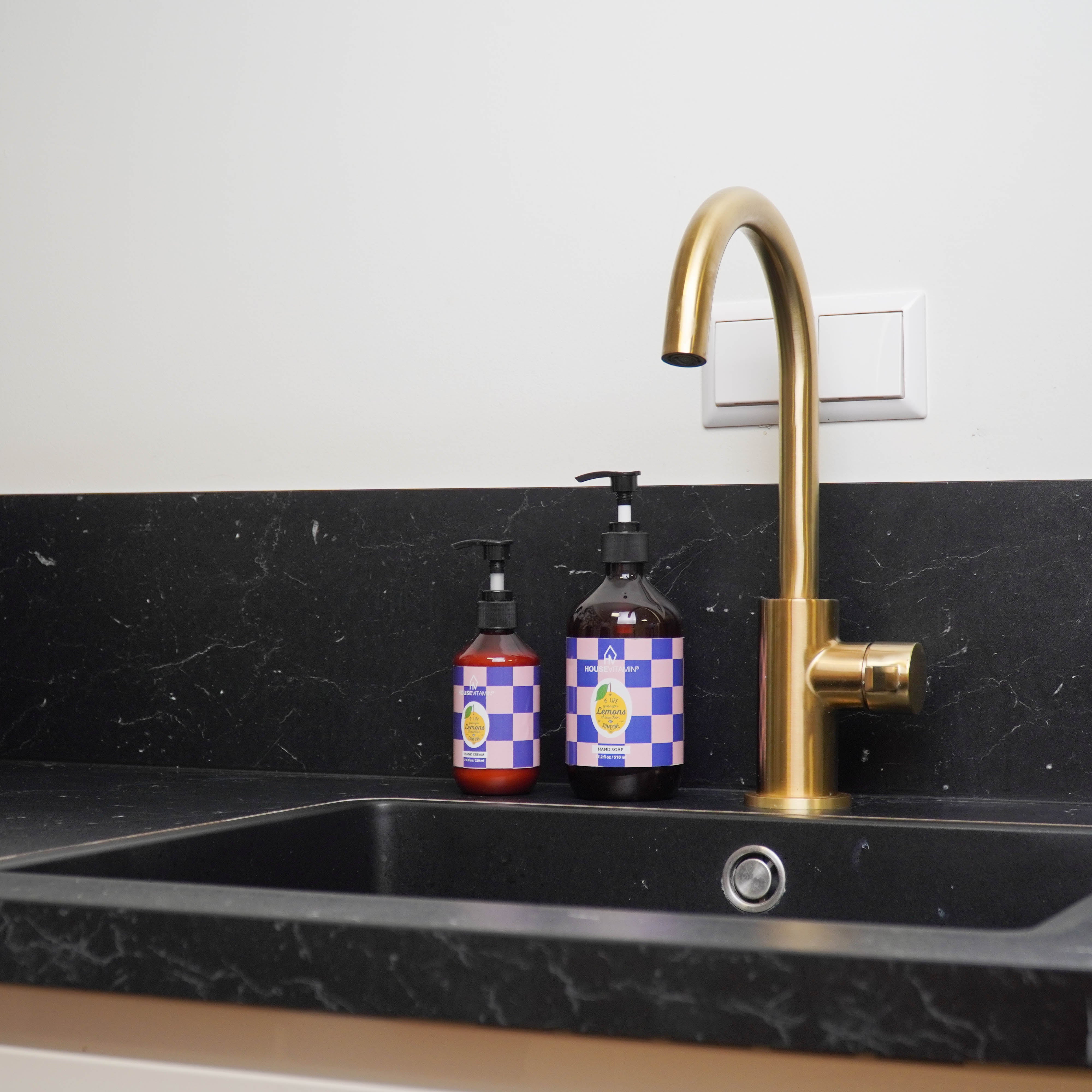 Handcrème - Vegan Handcrème Fles - Citroen/ Bergamot/ Basilicum - 150ml