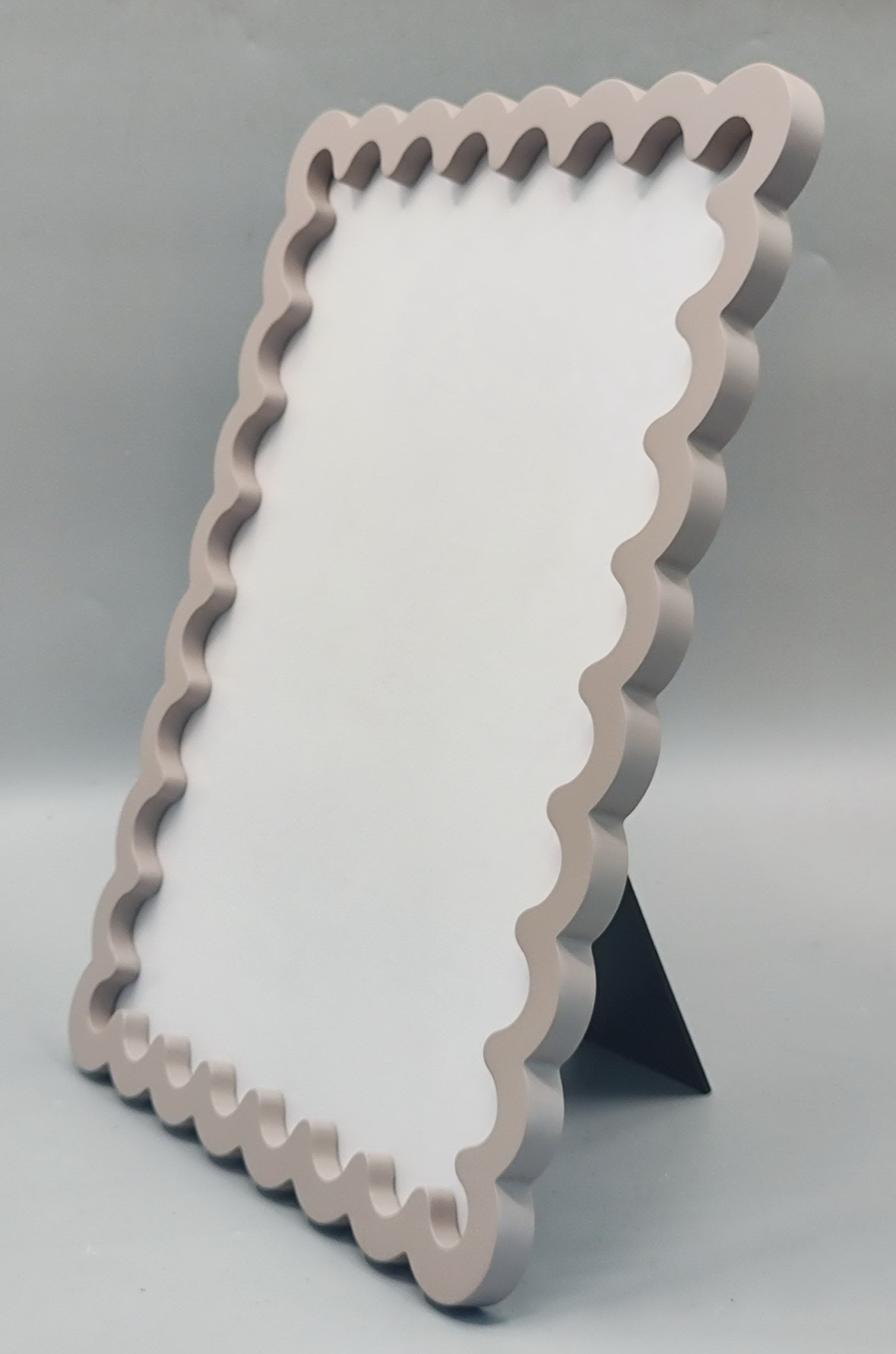 Fotolijst - Golvende Rand- MDF - Taupe- 33x43x1.5cm